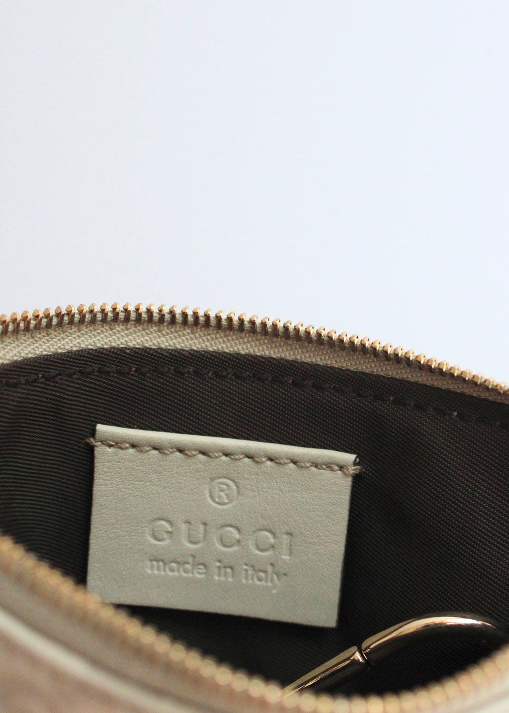 Preowned Gucci Beige Leather GG Card/Key Pouch