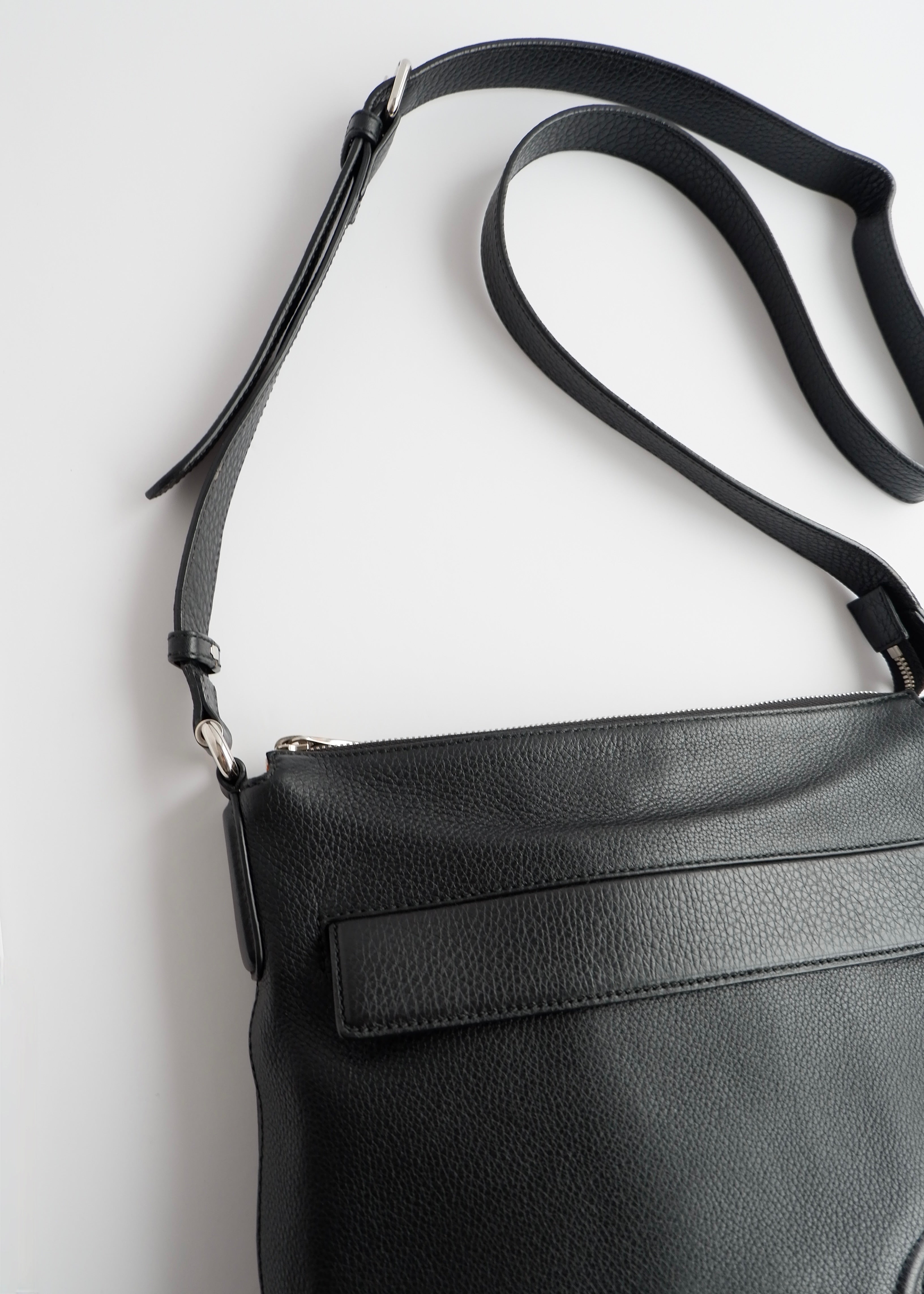 Authentic Preowned Gucci Black Leather Soho Crossbody