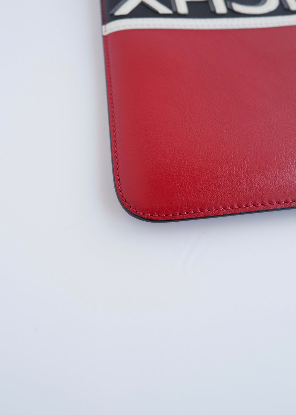 Pochette Givenchy d'occasion authentique en cuir rouge