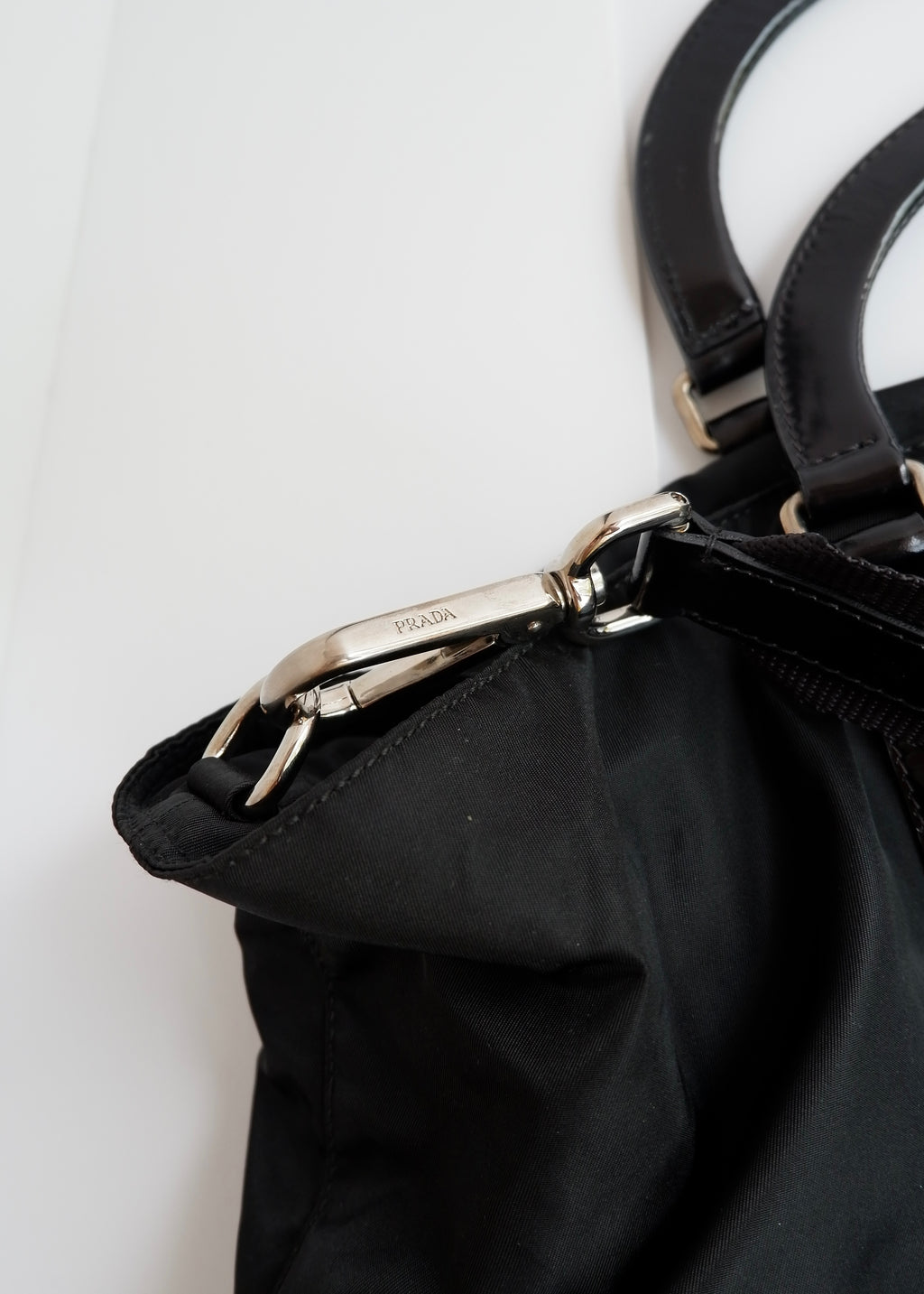 Preowned Prada Black Nylon/Leather Two Way Messenger Tote