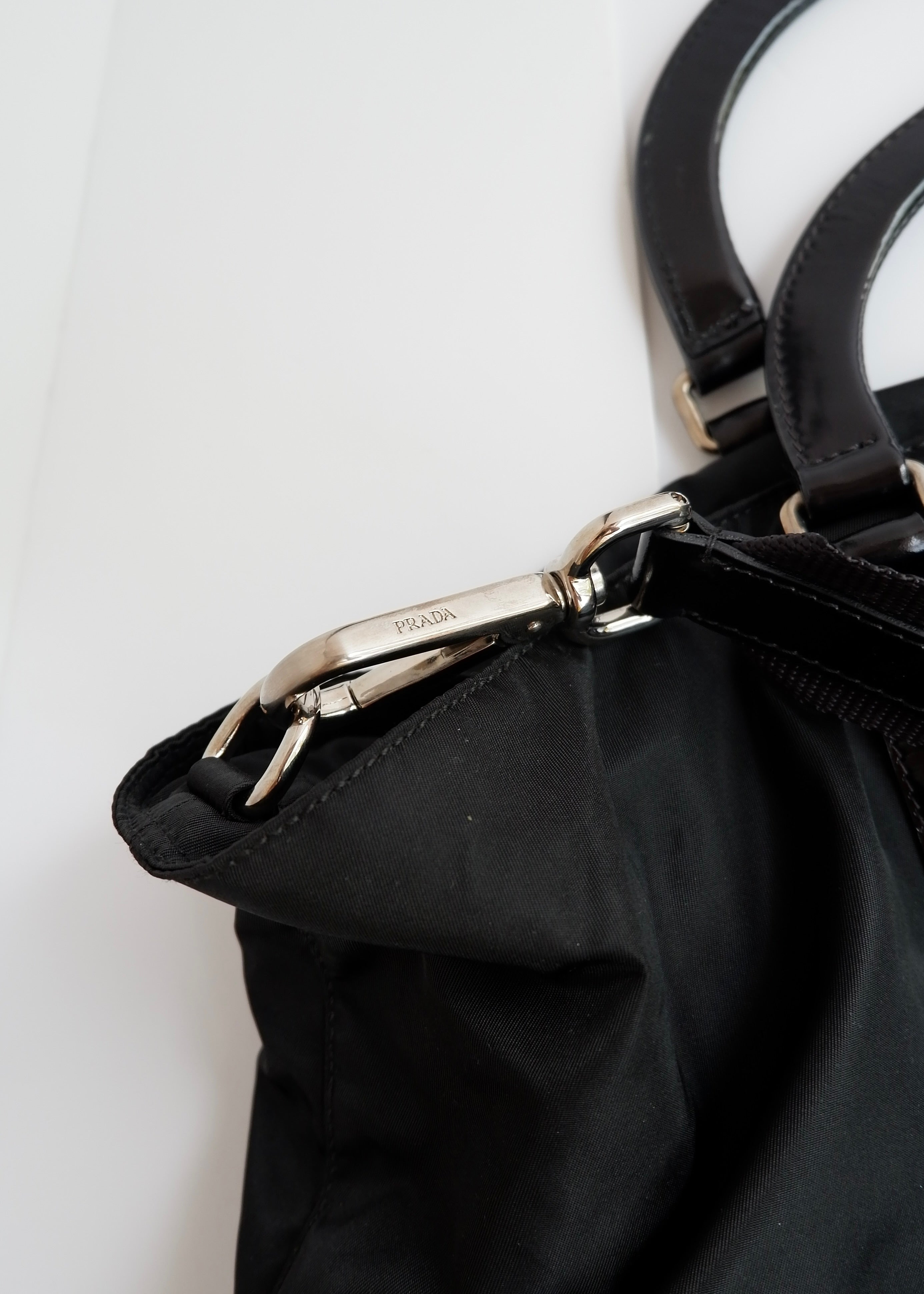 Preowned Prada Black Nylon/Leather Two Way Messenger Tote
