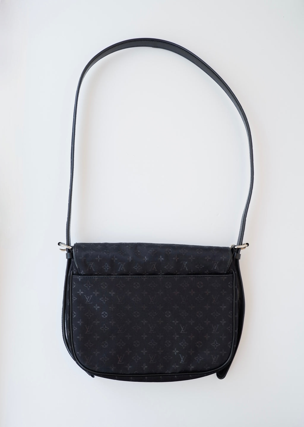 Preowned Louis Vuitton Limited Edition Conte de Fees Musette Bag