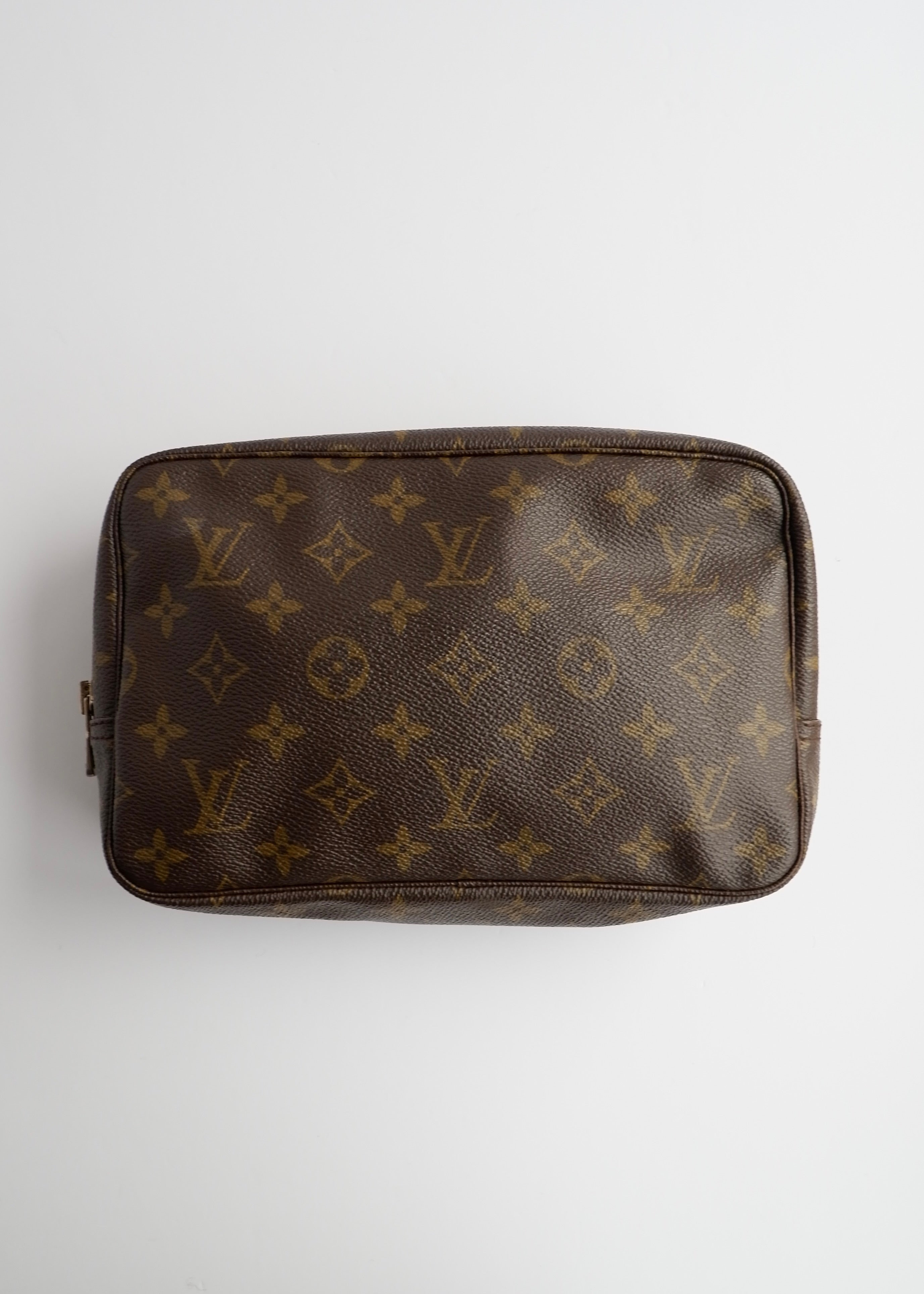 Authentic Preowned Vintage Louis Vuitton Monogram Toiletry Pouch