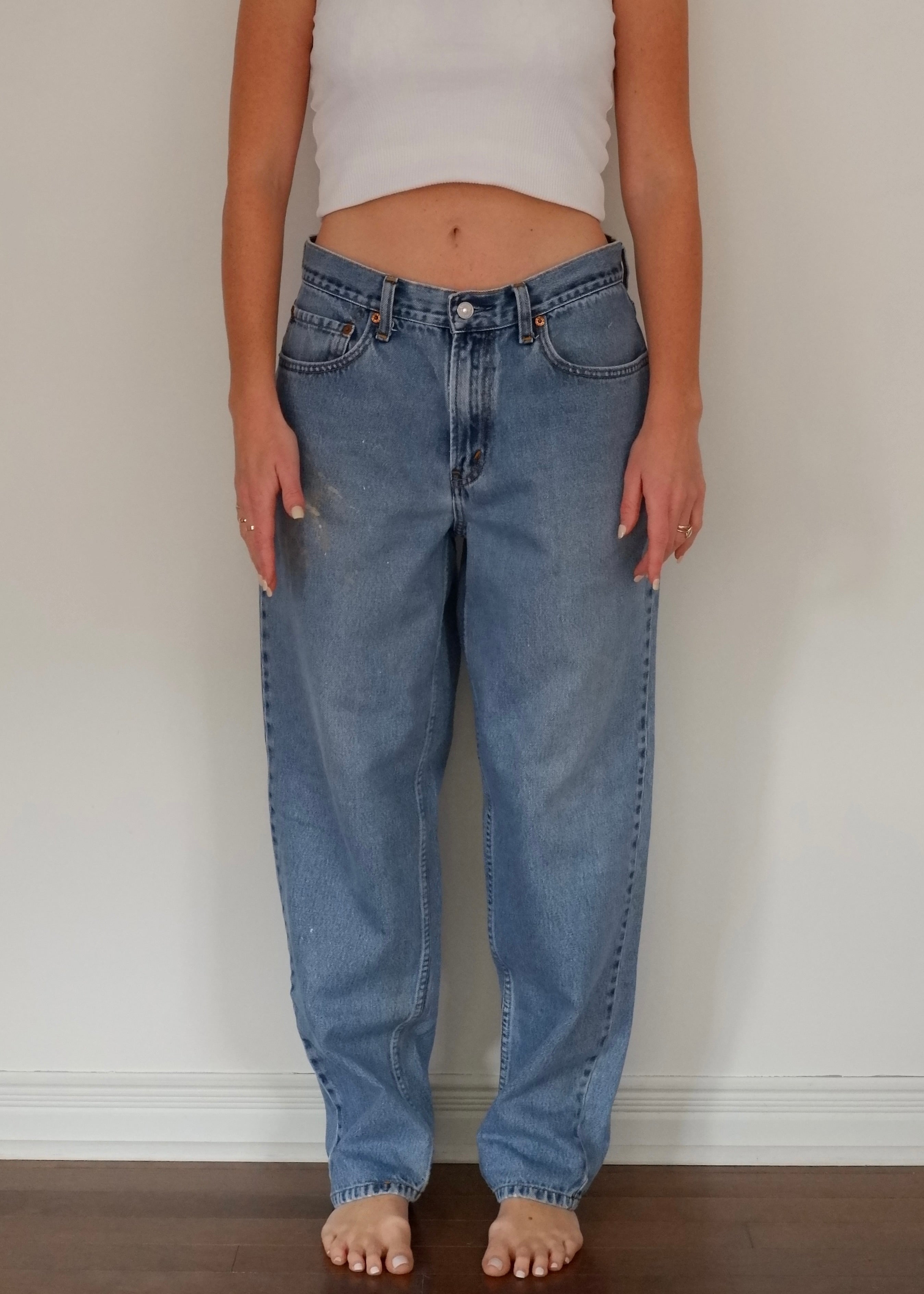 Levis 560 Medium Wash Comfort Fit Jeans - 31