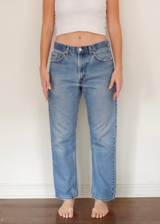 Levis 505 Medium Wash Jeans - 31