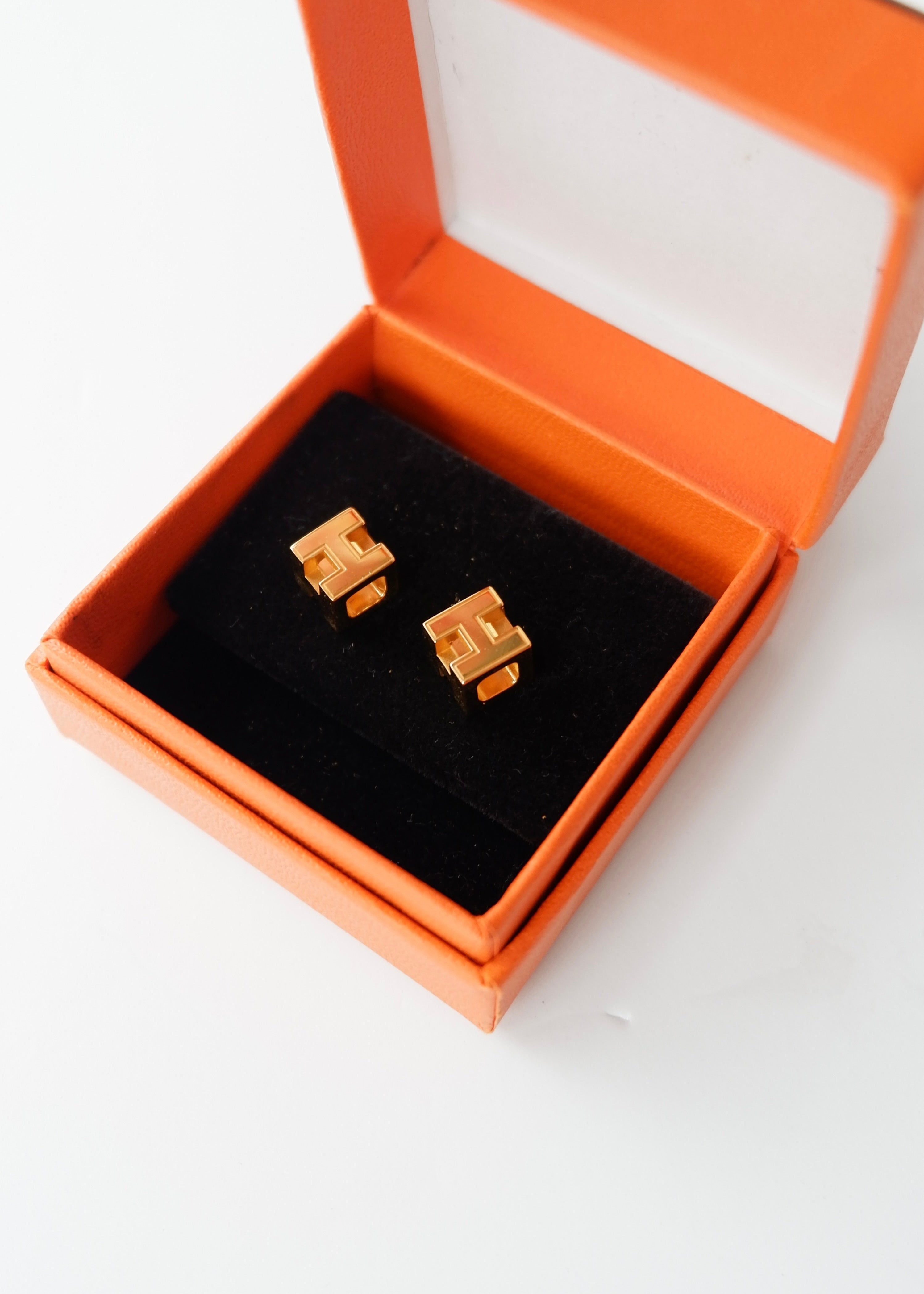 Preowned Hermès Cage d'H Gold-Plated Stud Earrings