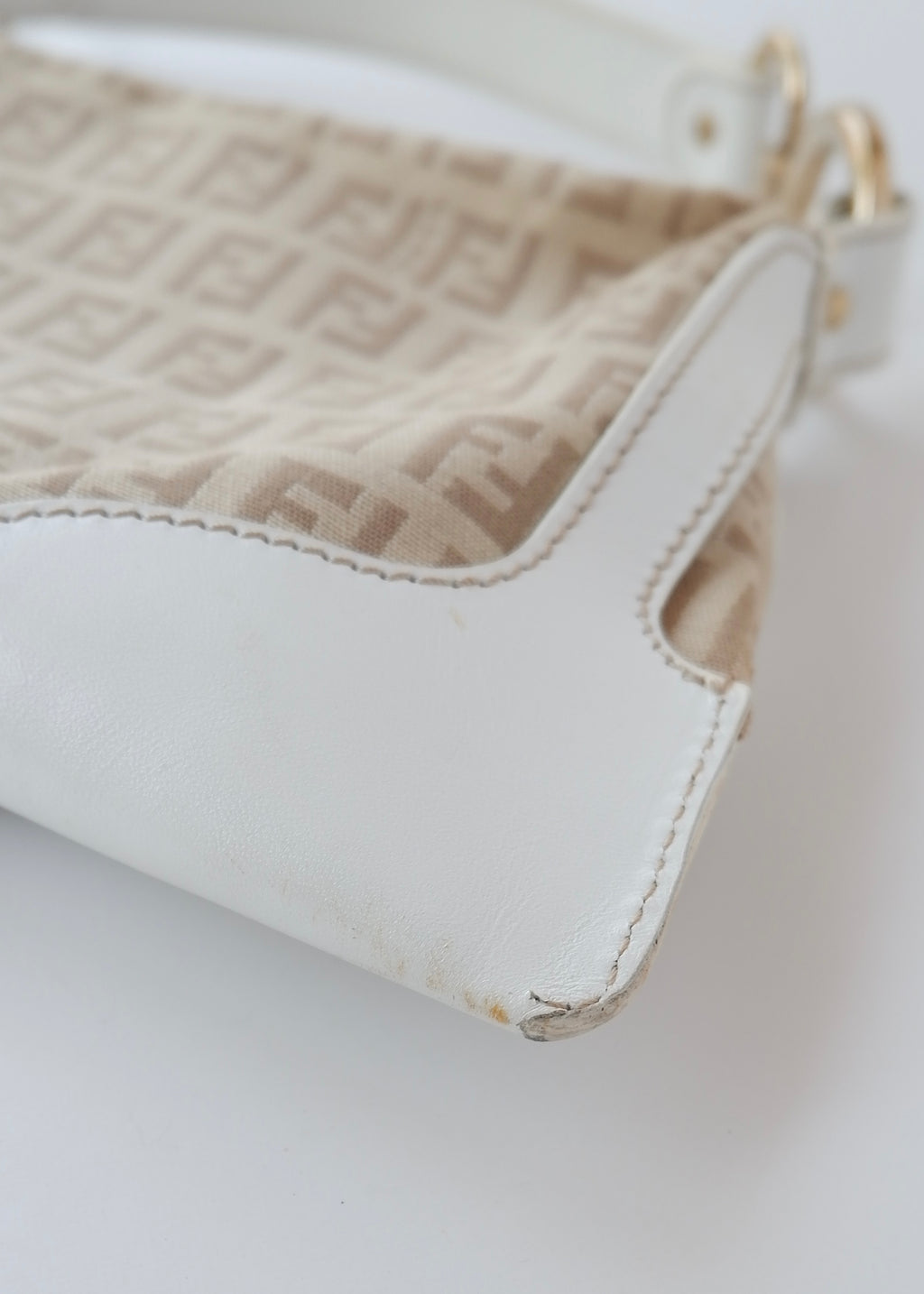 Preowned Vintage Fendi White Leather Beige Canvas Zucchino Shoulder Bag