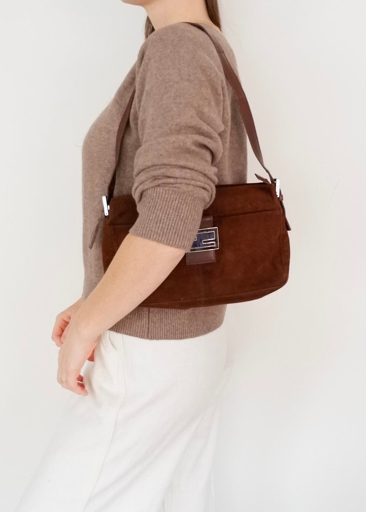 Sac porté épaule Fendi en daim et cuir marron, d'occasion, authentique