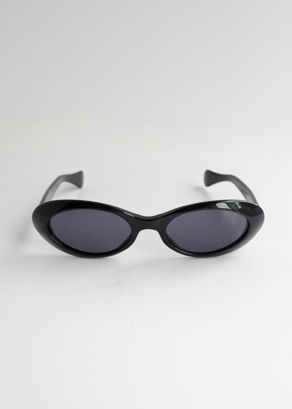 Authentic Preowned Vintage Gucci Black Oval Frame Sunglasses