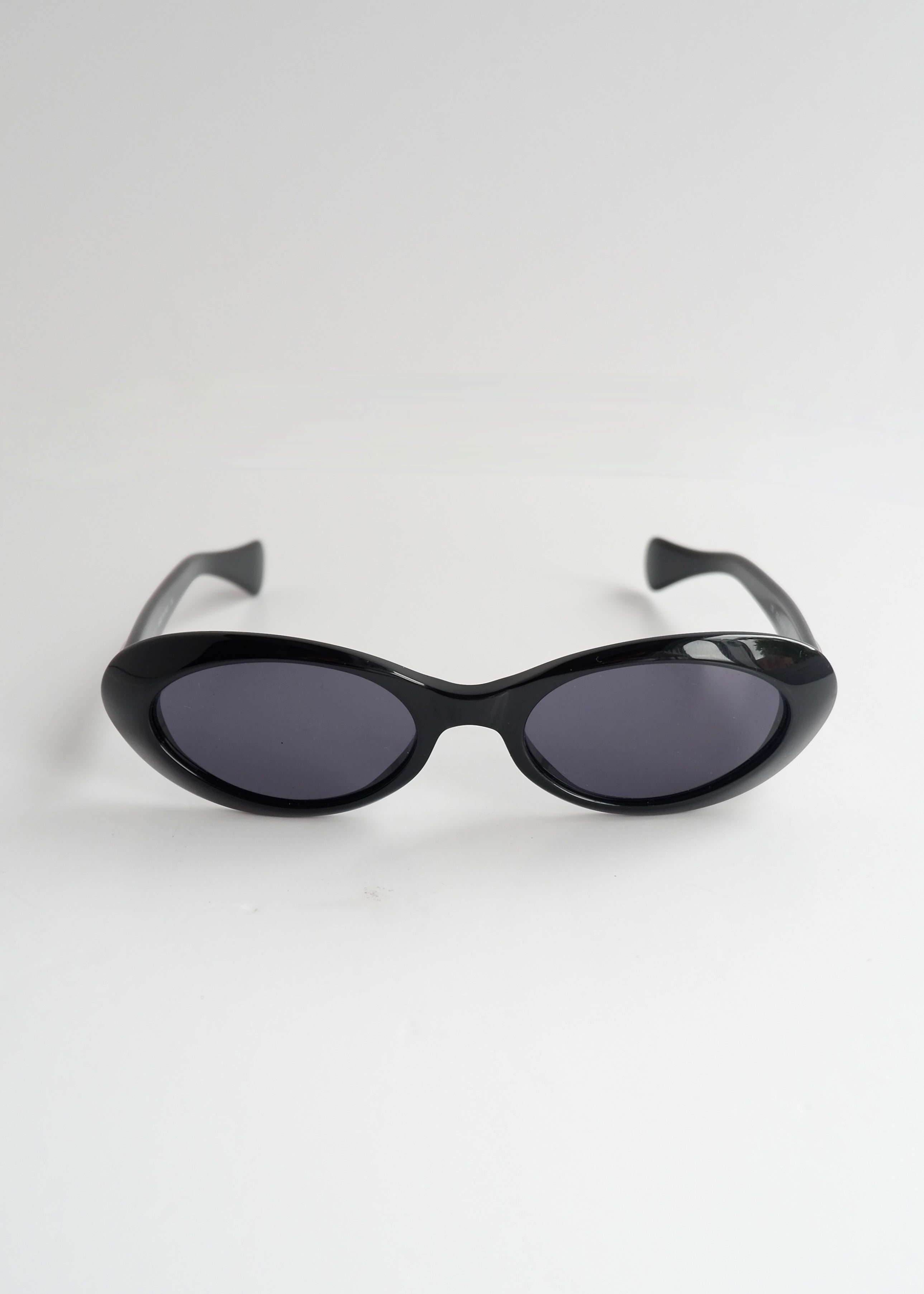 Authentic Preowned Vintage Gucci Black Oval Frame Sunglasses