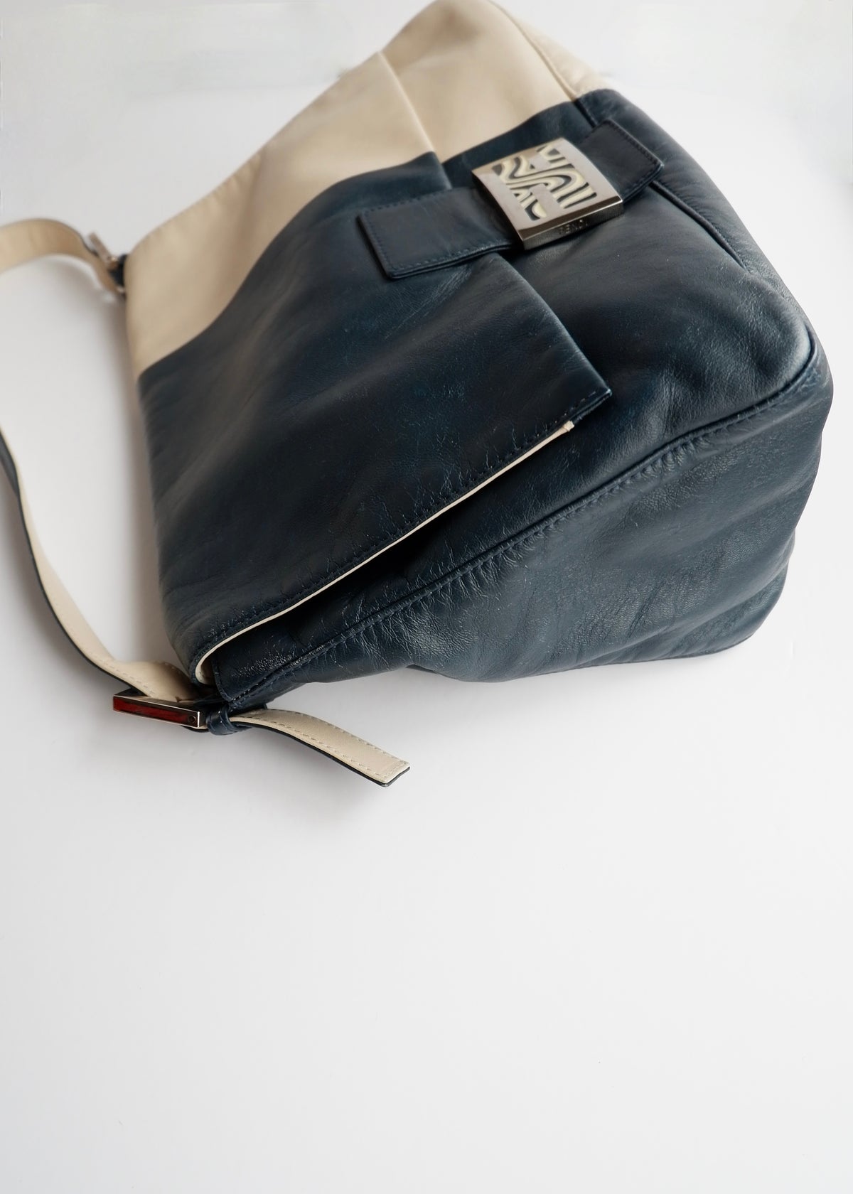 Preowned Fendi Blue/ Beige Leather Mamma Baguette Shoulder Bag