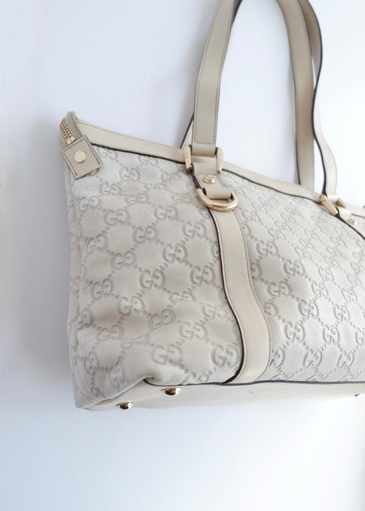 Authentic Preowned Gucci Ivory Leather GG Supreme Shoulder Bag
