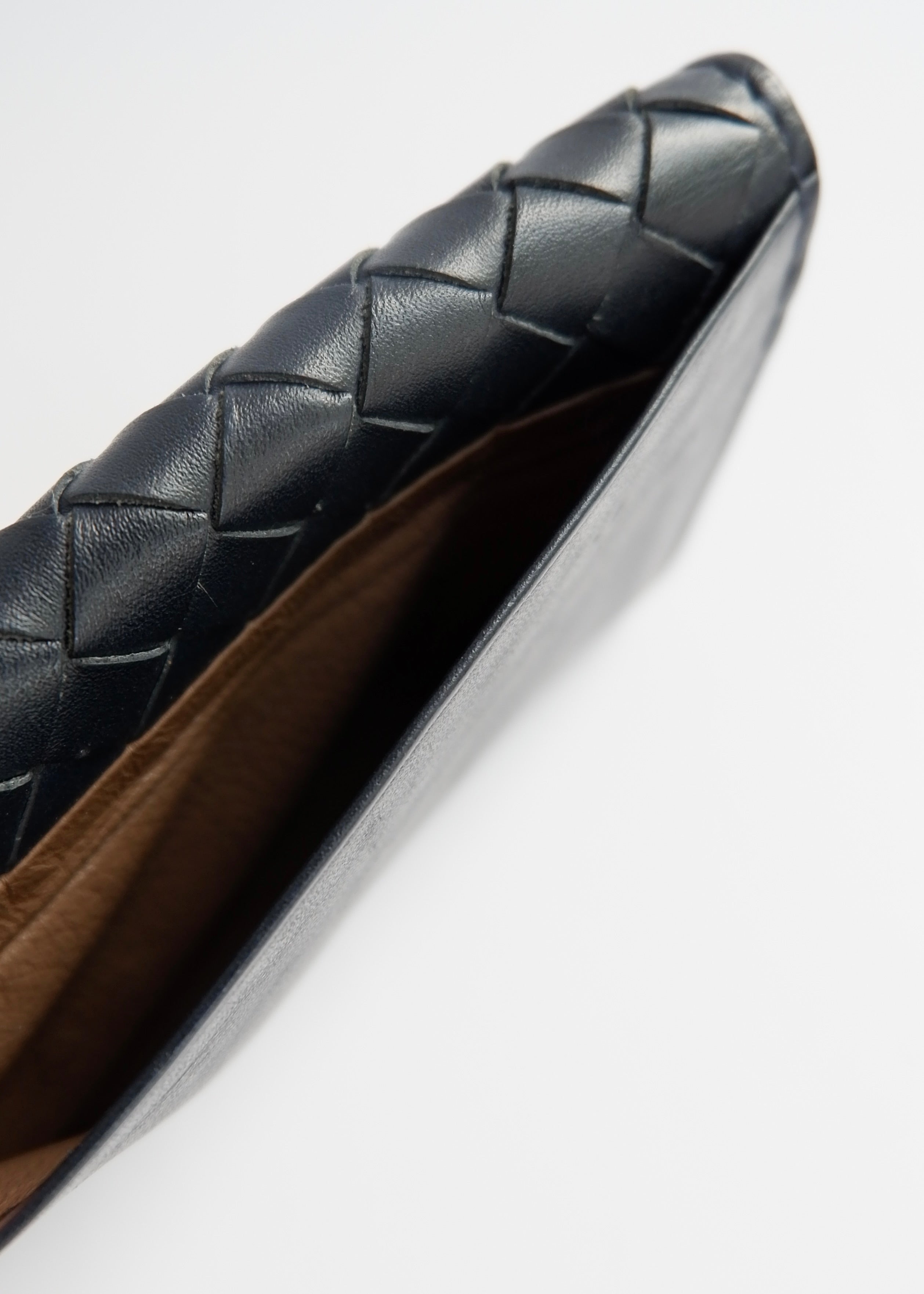 Preowned Bottega Veneta Navy Woven Leather Card Holder