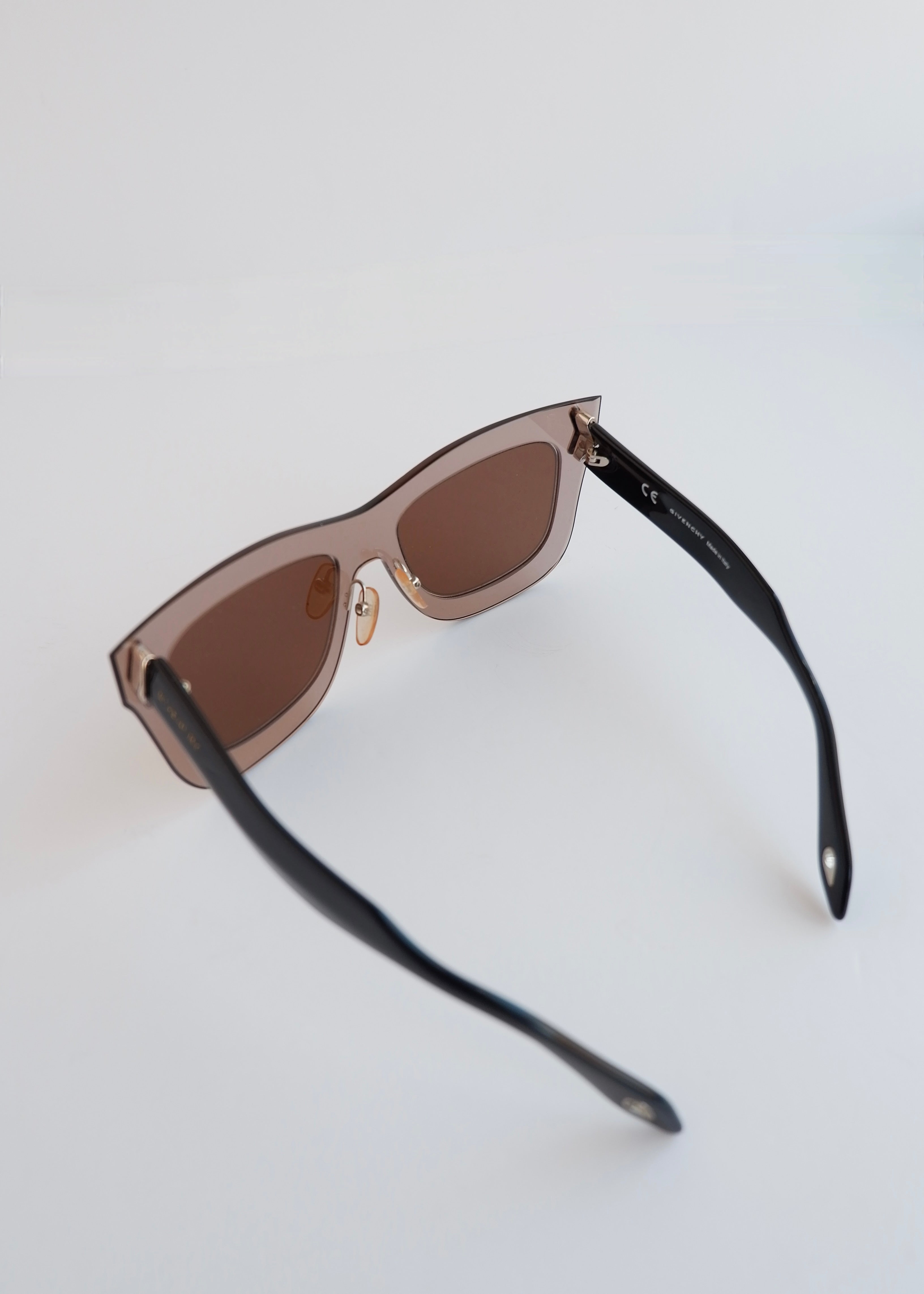 Authentic Preowned Givenchy Black/ Brown Cat Eye Sunglassses