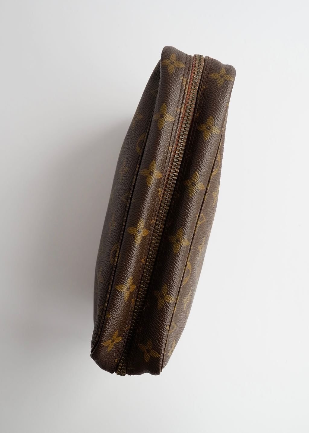 Authentic Preowned Vintage Louis Vuitton Monogram Toiletry Pouch