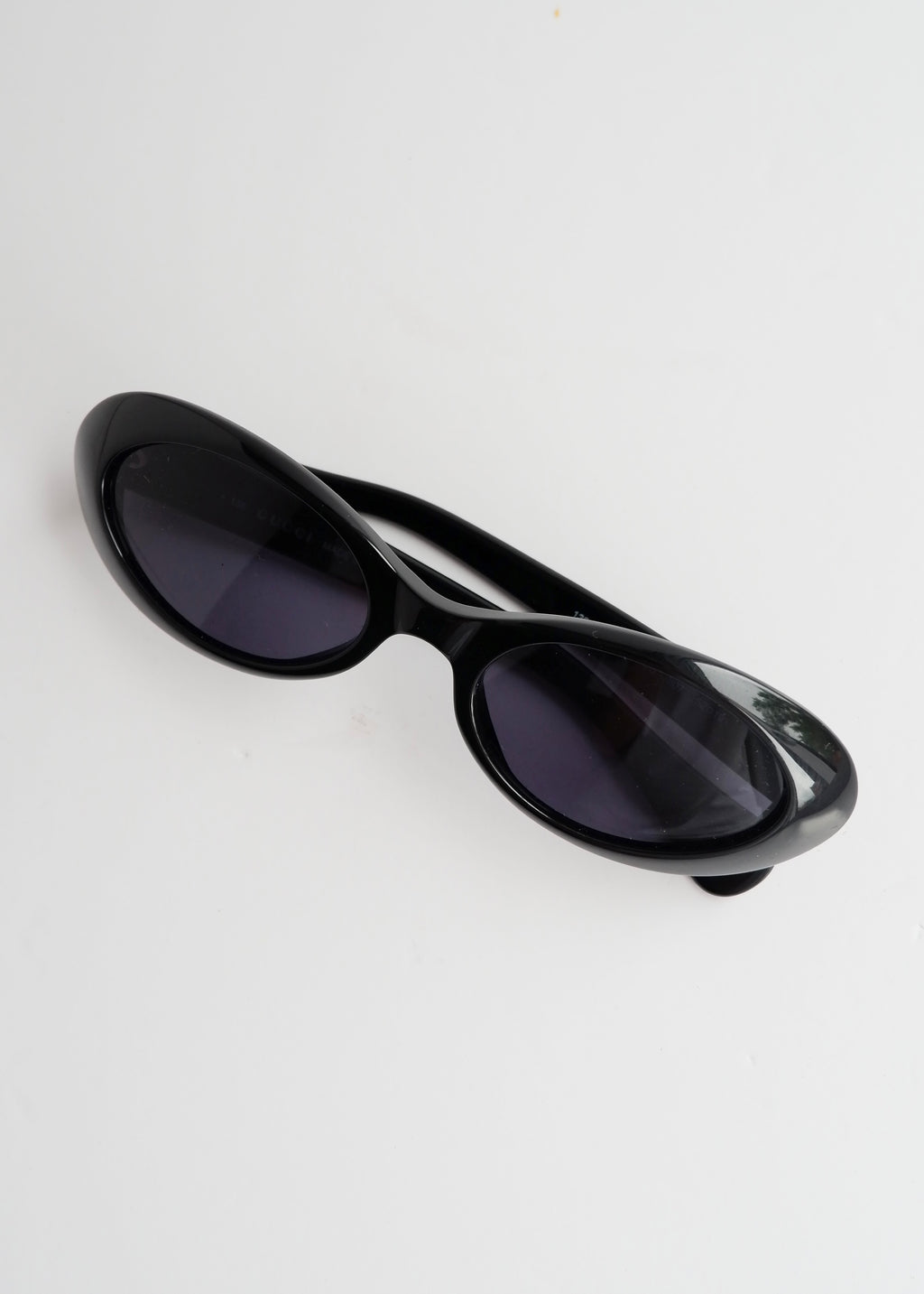 Authentic Preowned Vintage Gucci Black Oval Frame Sunglasses