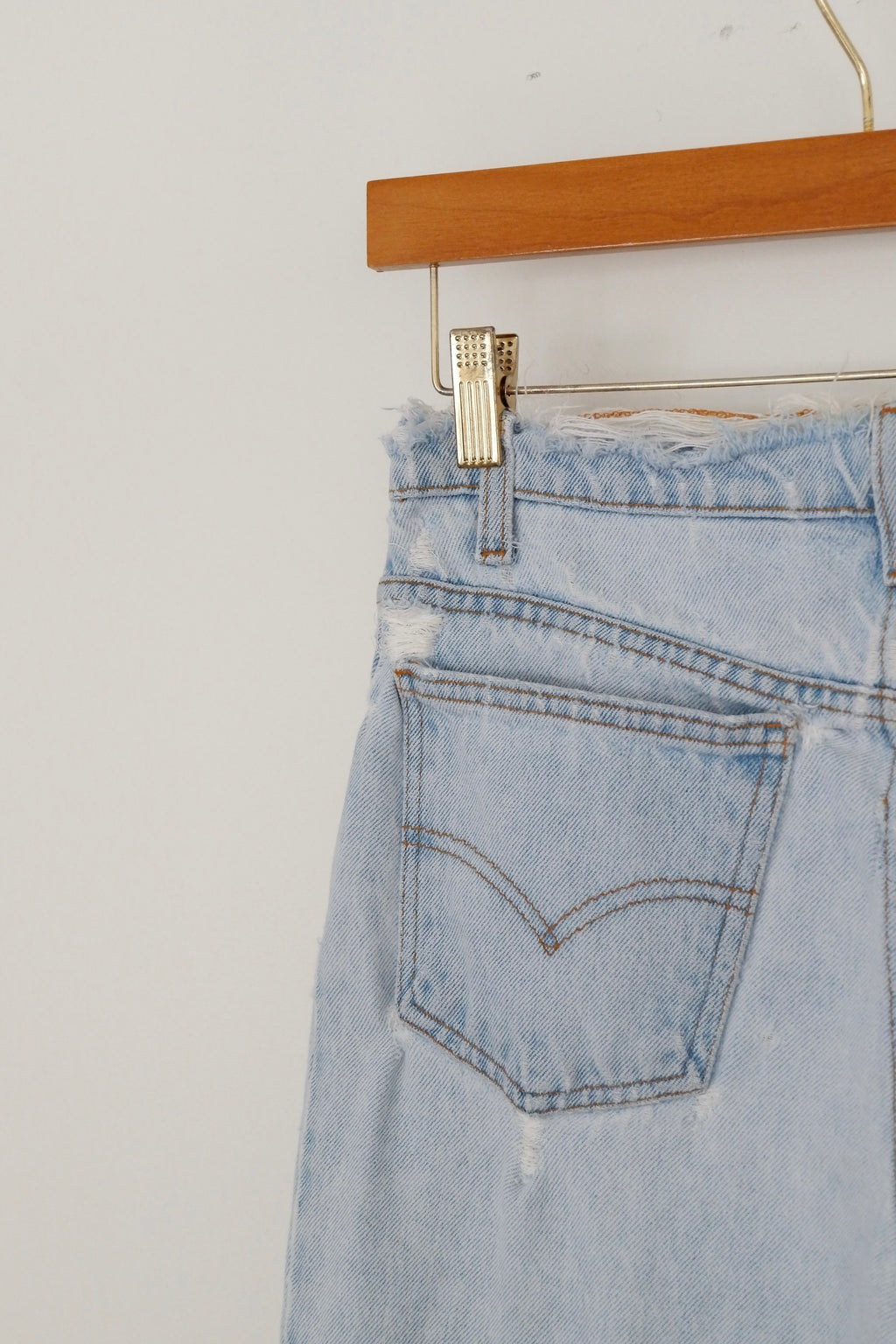Levis Vintage 550 Jean vieilli légèrement délavé - 28