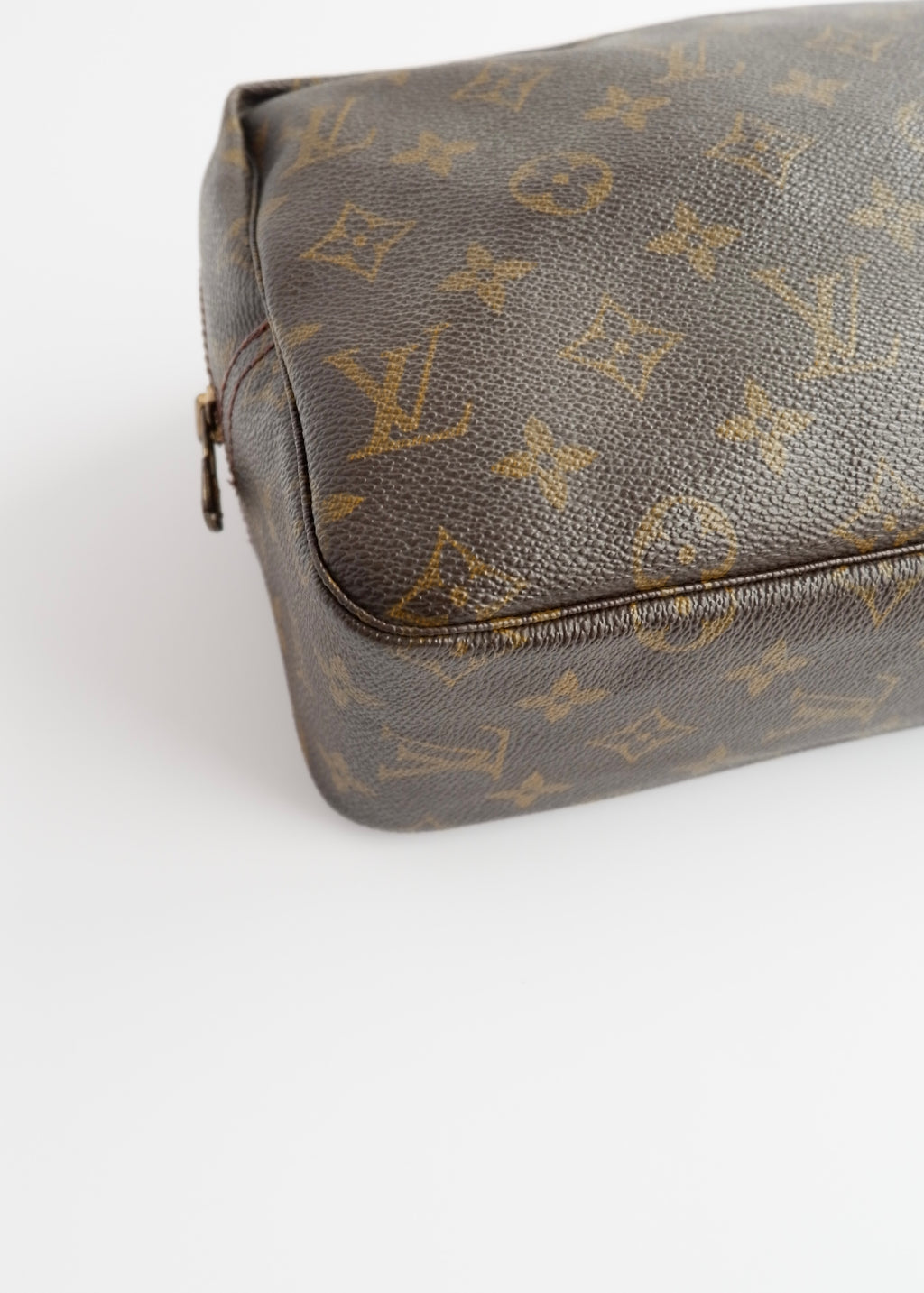 Authentic Preowned Vintage Louis Vuitton Monogram Toiletry Pouch