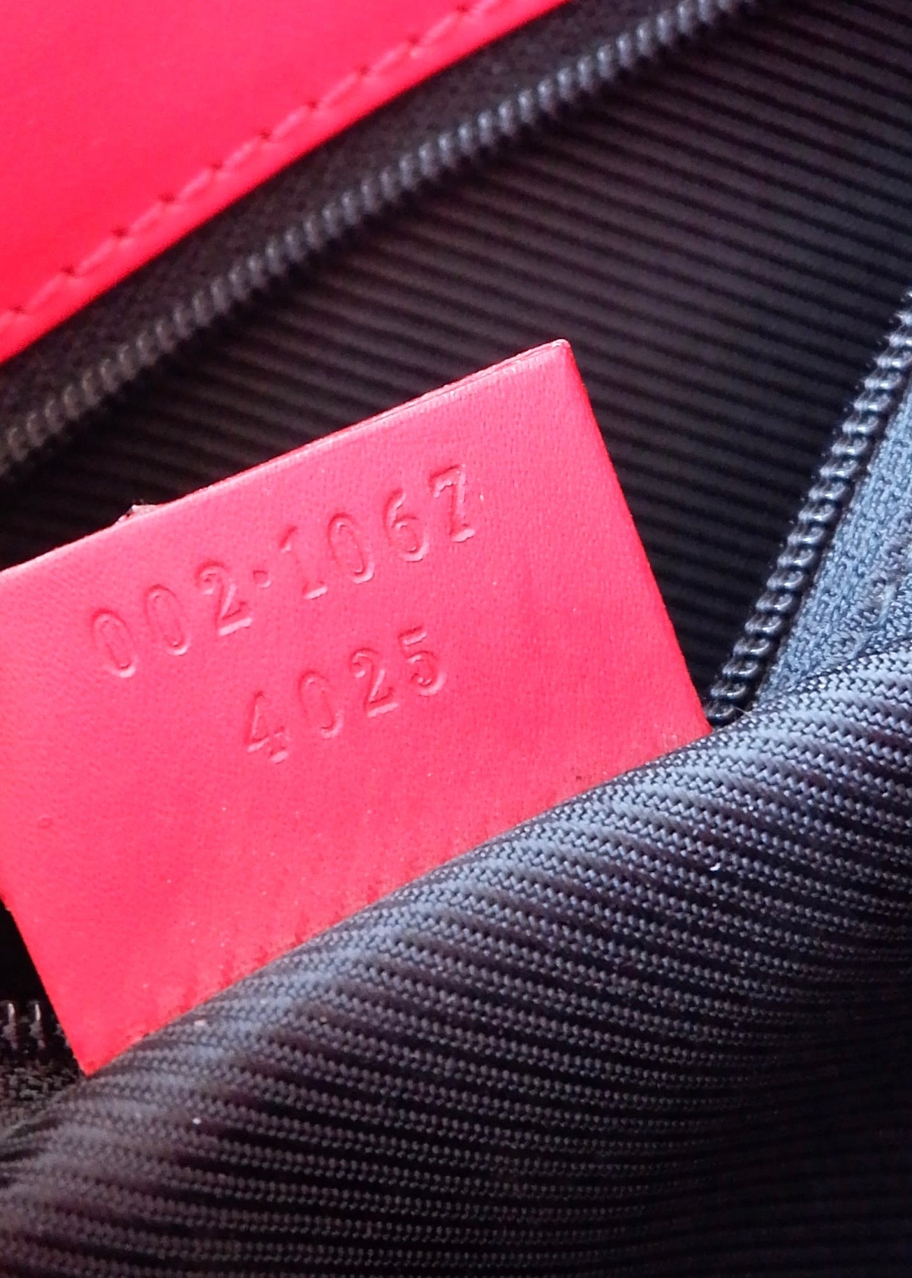 Preowned Gucci Red GG Canvas Jackie Piston Closure Shoulder Bag