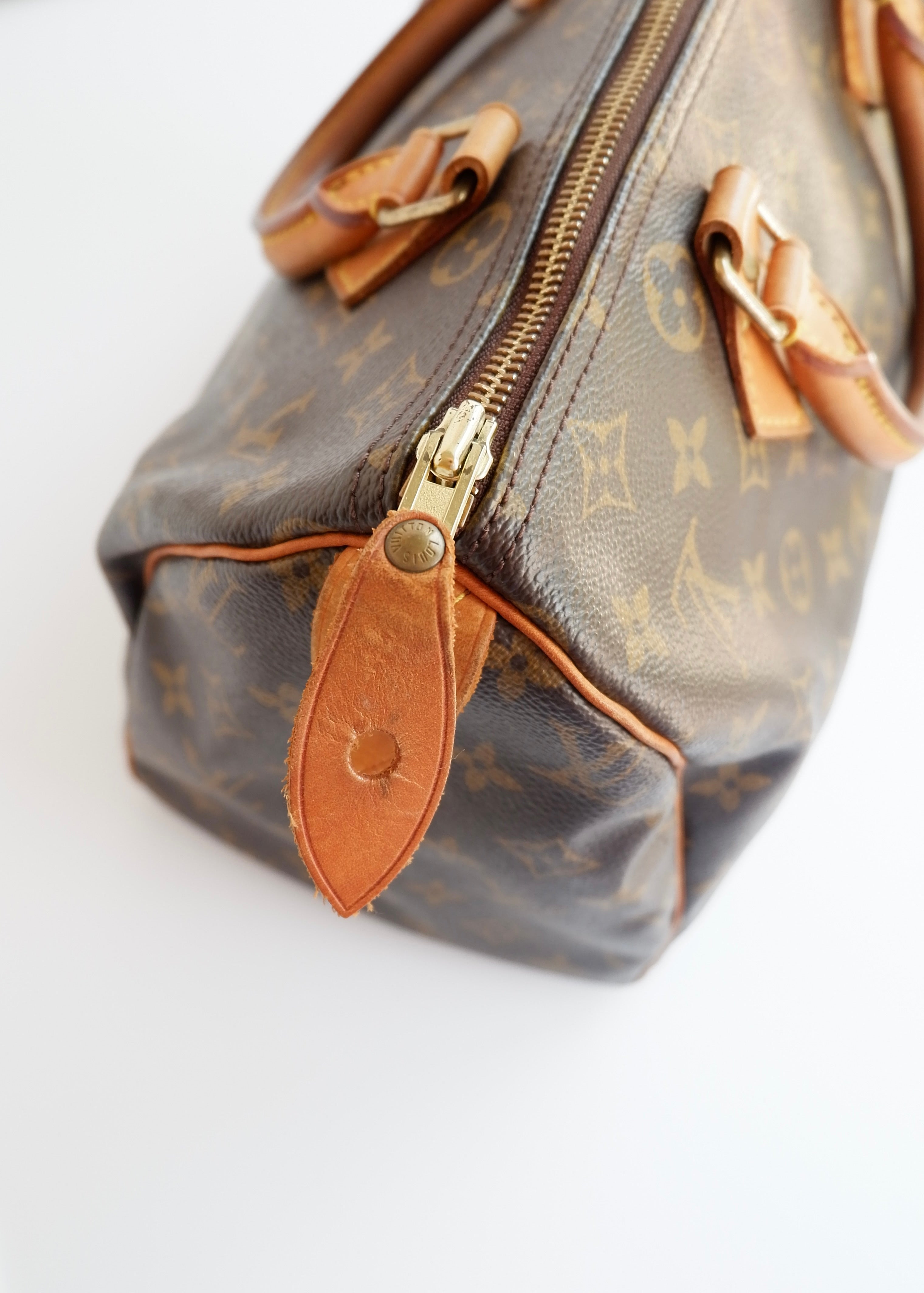 Preowned Vintage Louis Vuitton Monogram Speedy 30 Handbag