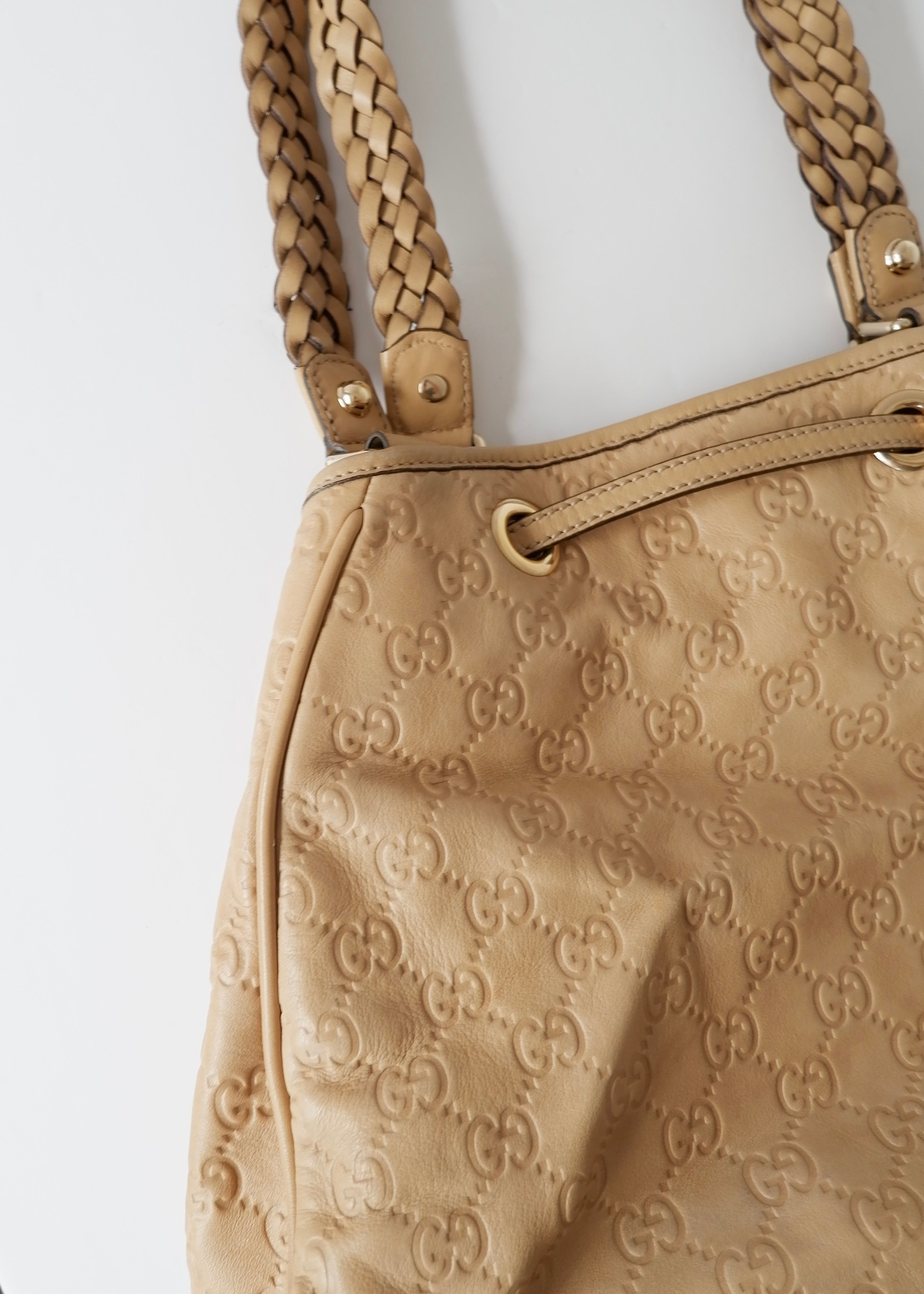 Authentic Preowned Gucci Beige Leagther Guccissima Peggy Tassel Shoulder Bag