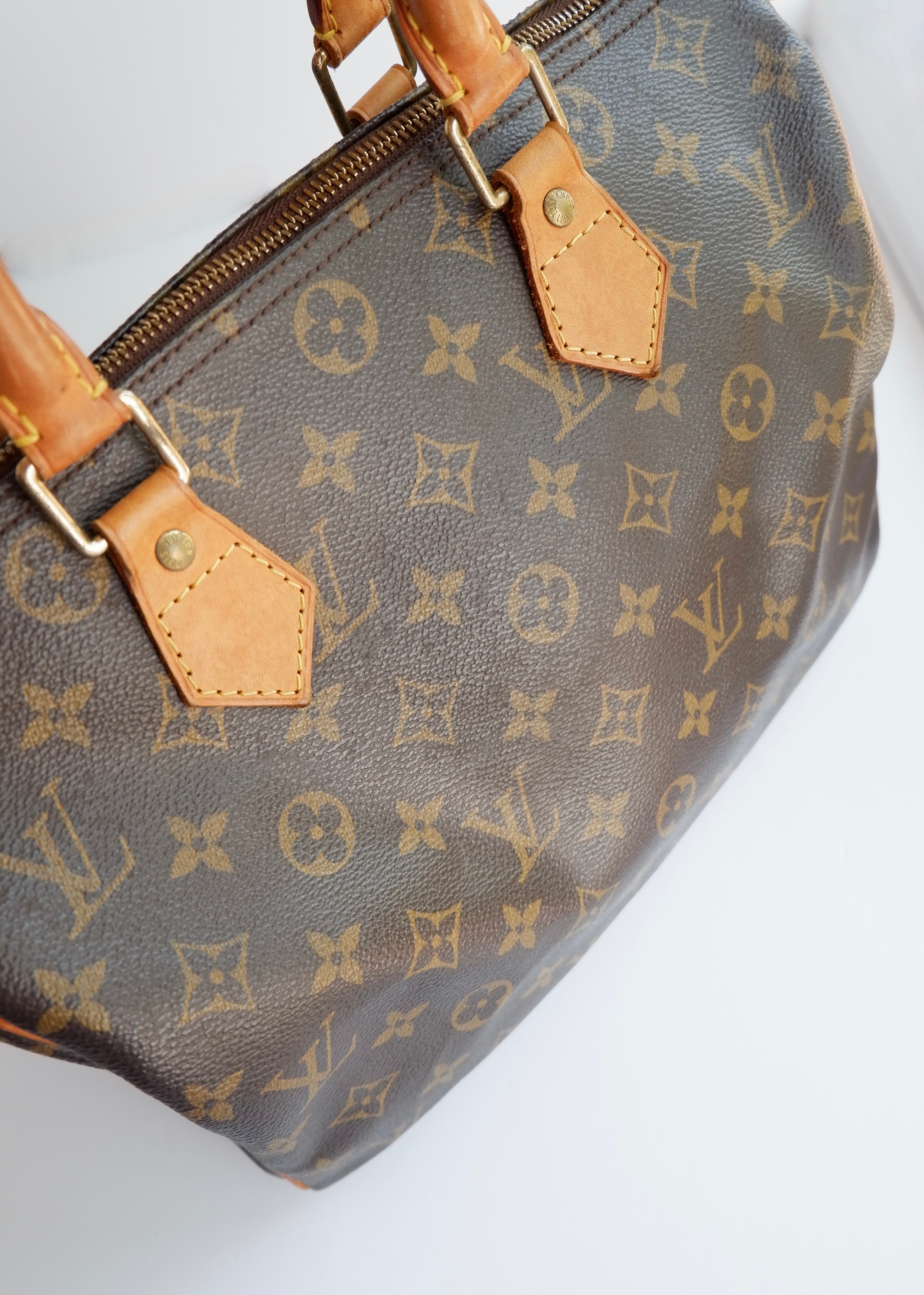 Preowned Vintage Louis Vuitton Monogram Speedy 30 Handbag