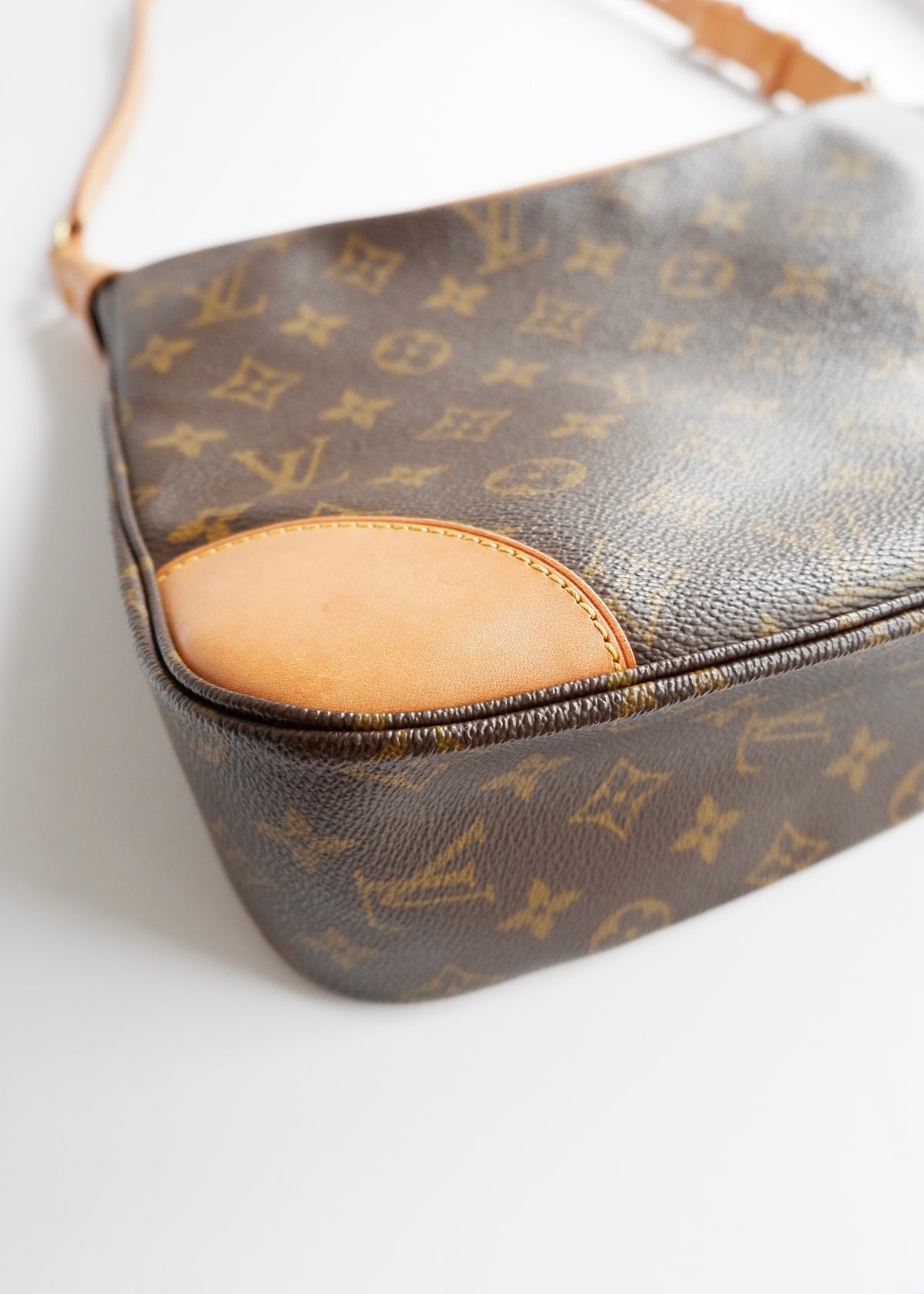 Preowned Louis Vuitton Monogram Boulogne 30 Shoulder Bag