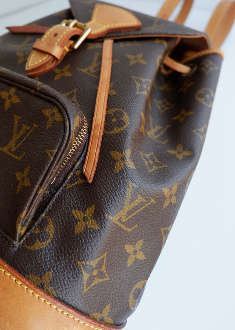 Preowned Vintage Louis Vuitton Monogram Montsouris MM Backpack