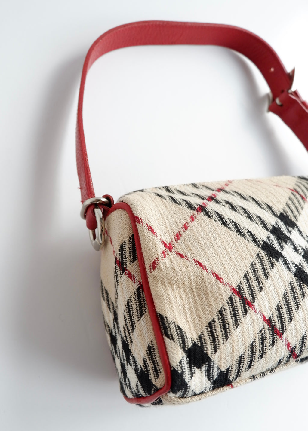 Authentic Preowned Burberry Red Novacheck Shoulder Bag