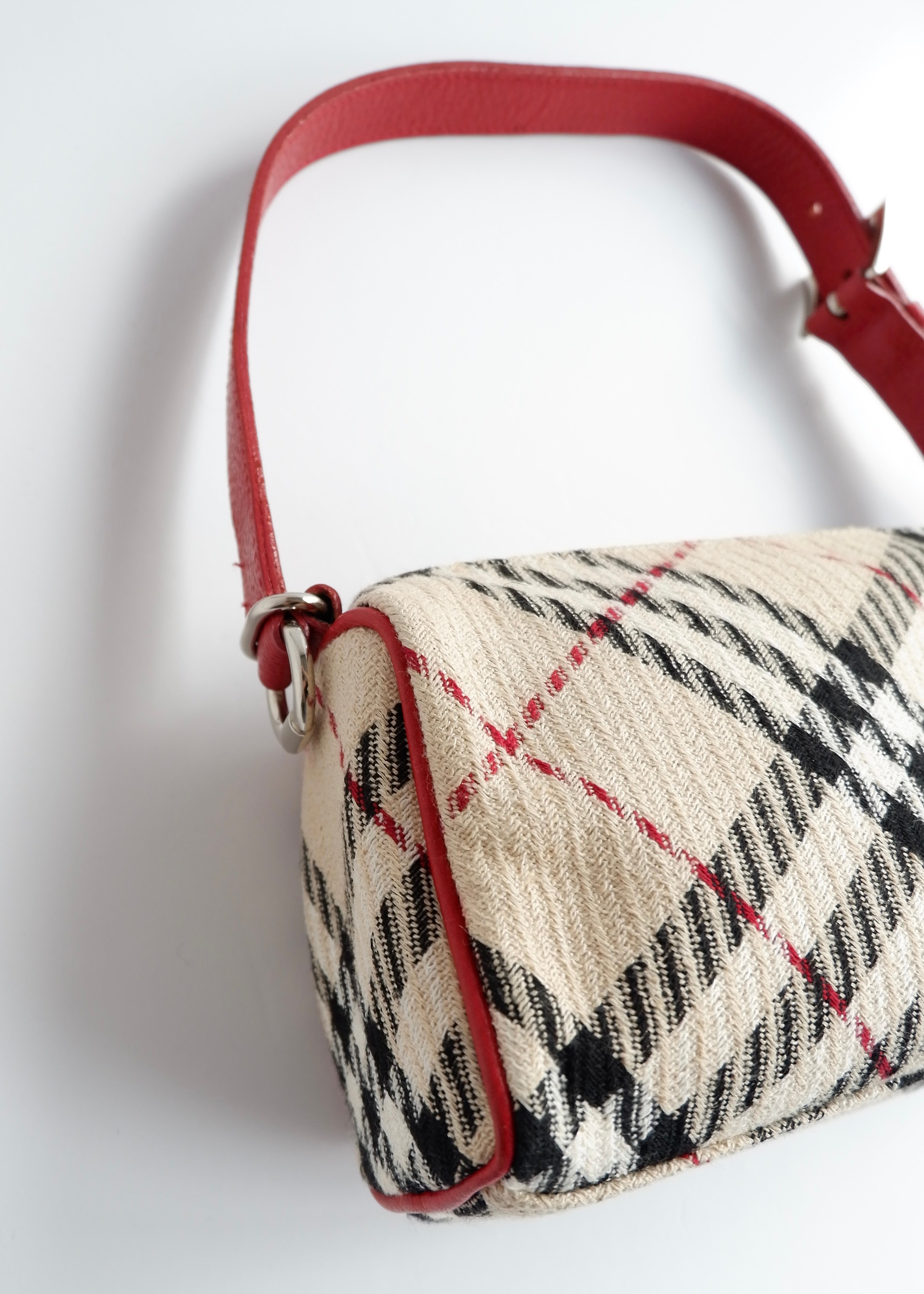 Authentic Preowned Burberry Red Novacheck Shoulder Bag