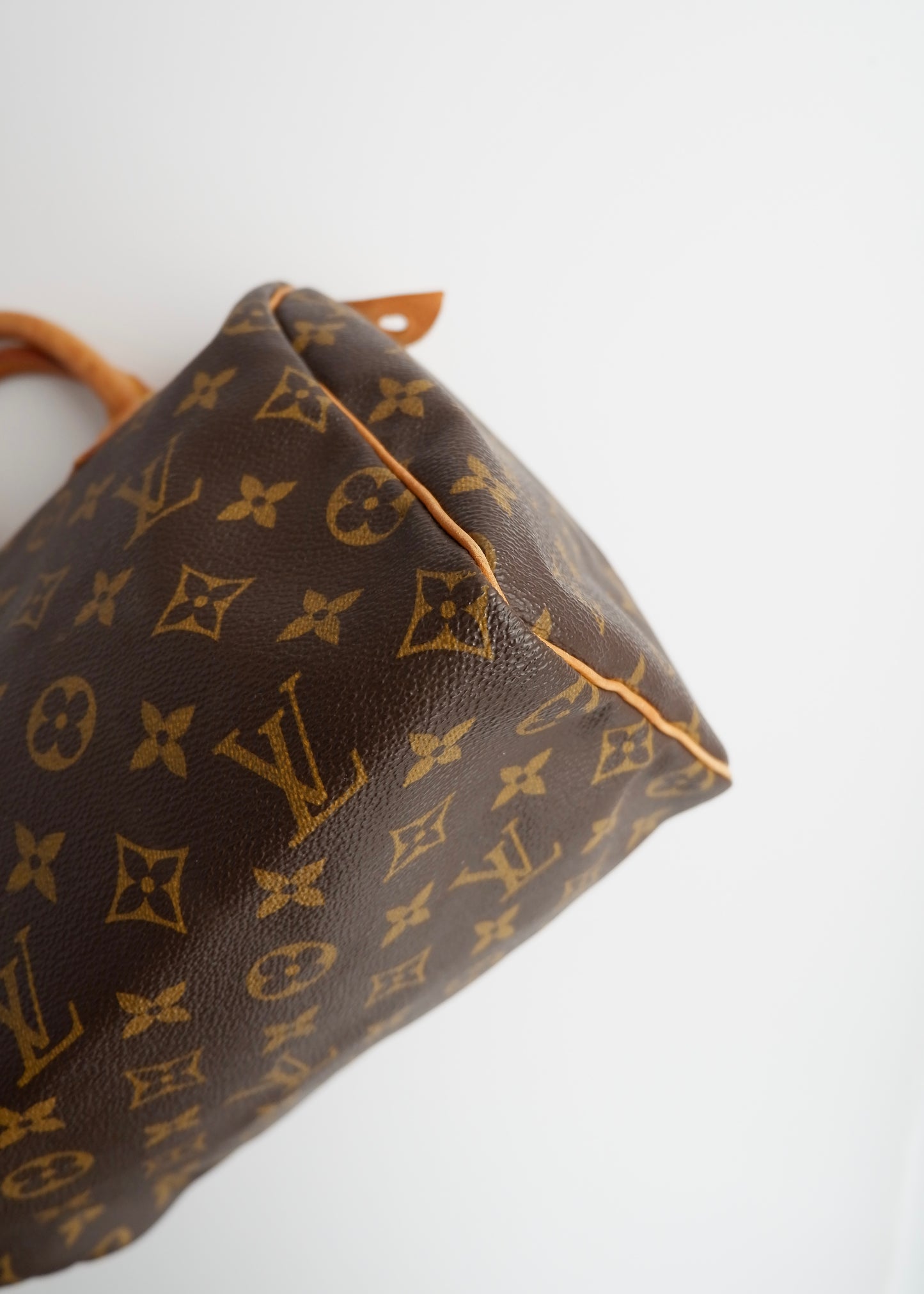 Authentic Preowned Louis Vuitton Monogram Speedy 25