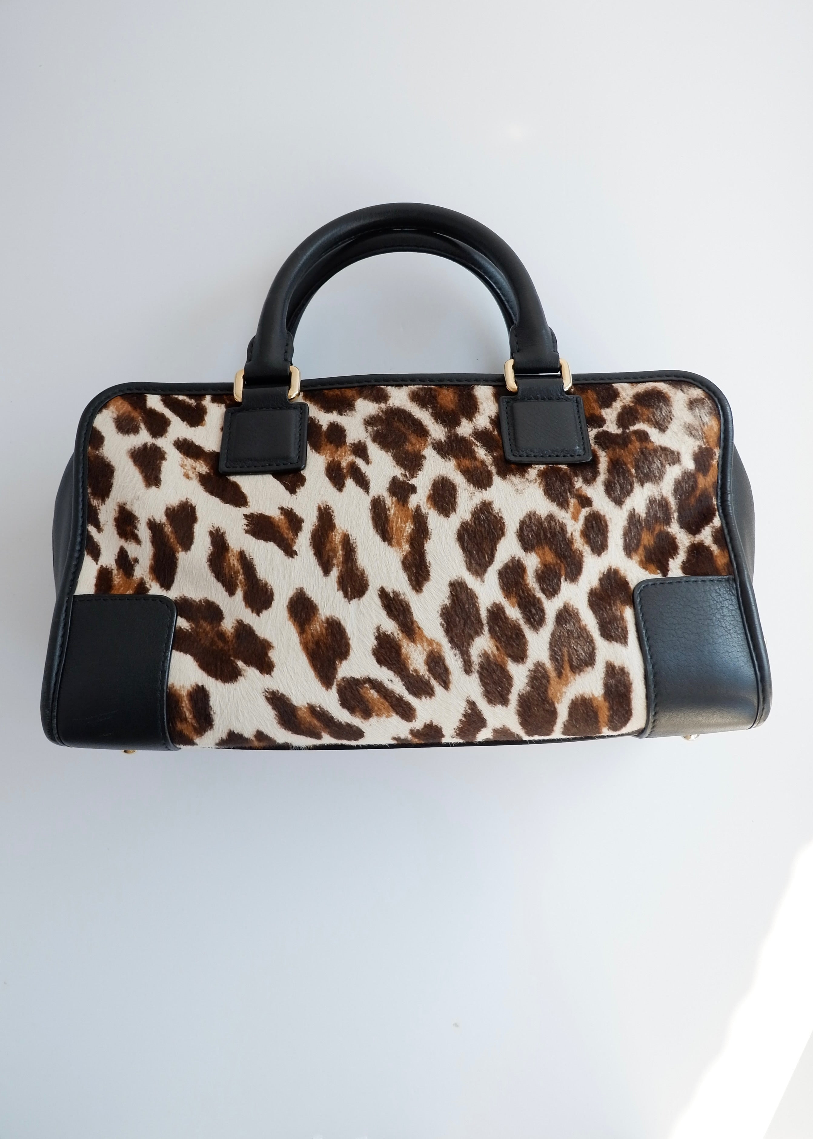 Sac Loewe Amazona authentique d'occasion en poulain noir/imprimé animal