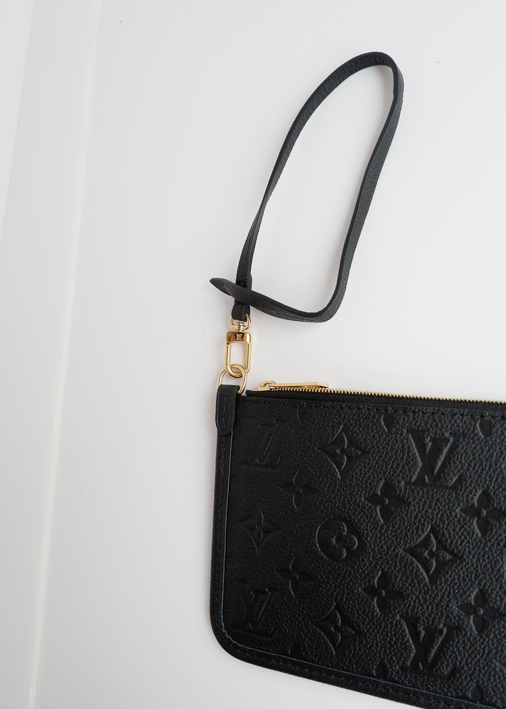 Pochette de poignet Louis Vuitton Neverfull monogramme Empreinte noir authentique d'occasion
