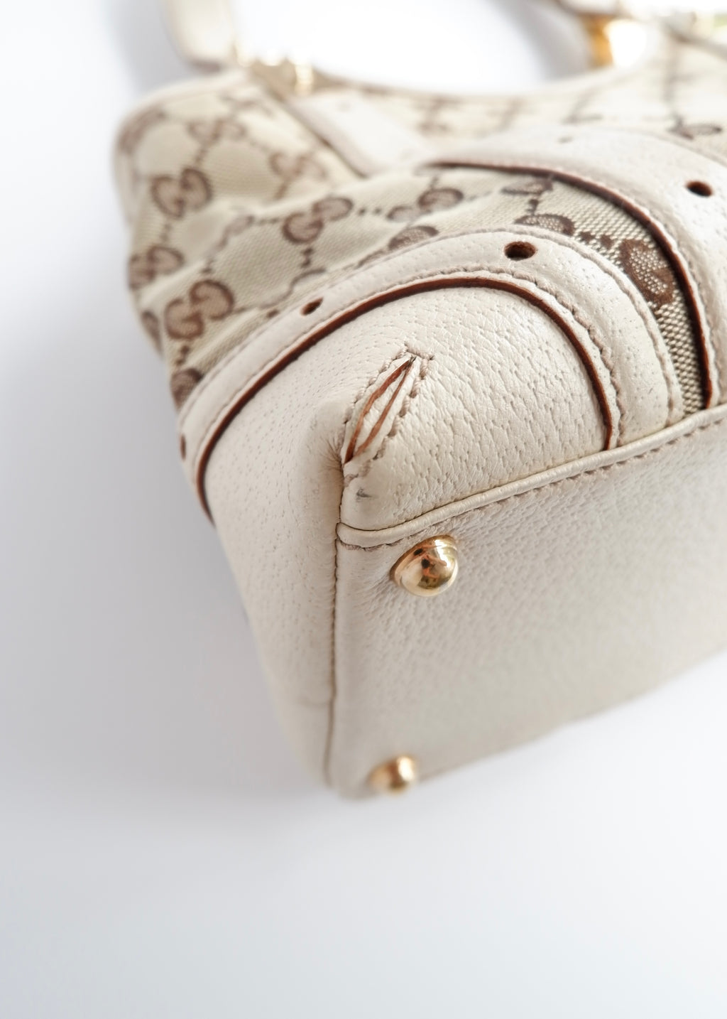 Authentic Preowned Gucci White GG Canvas/Leather Small Shoulder Bag