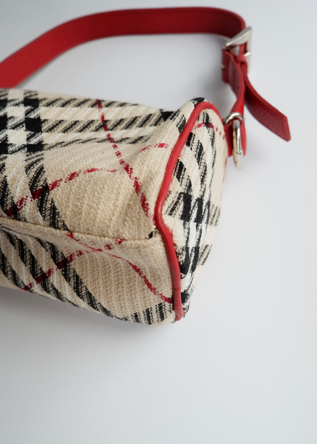 Authentic Preowned Burberry Red Novacheck Shoulder Bag