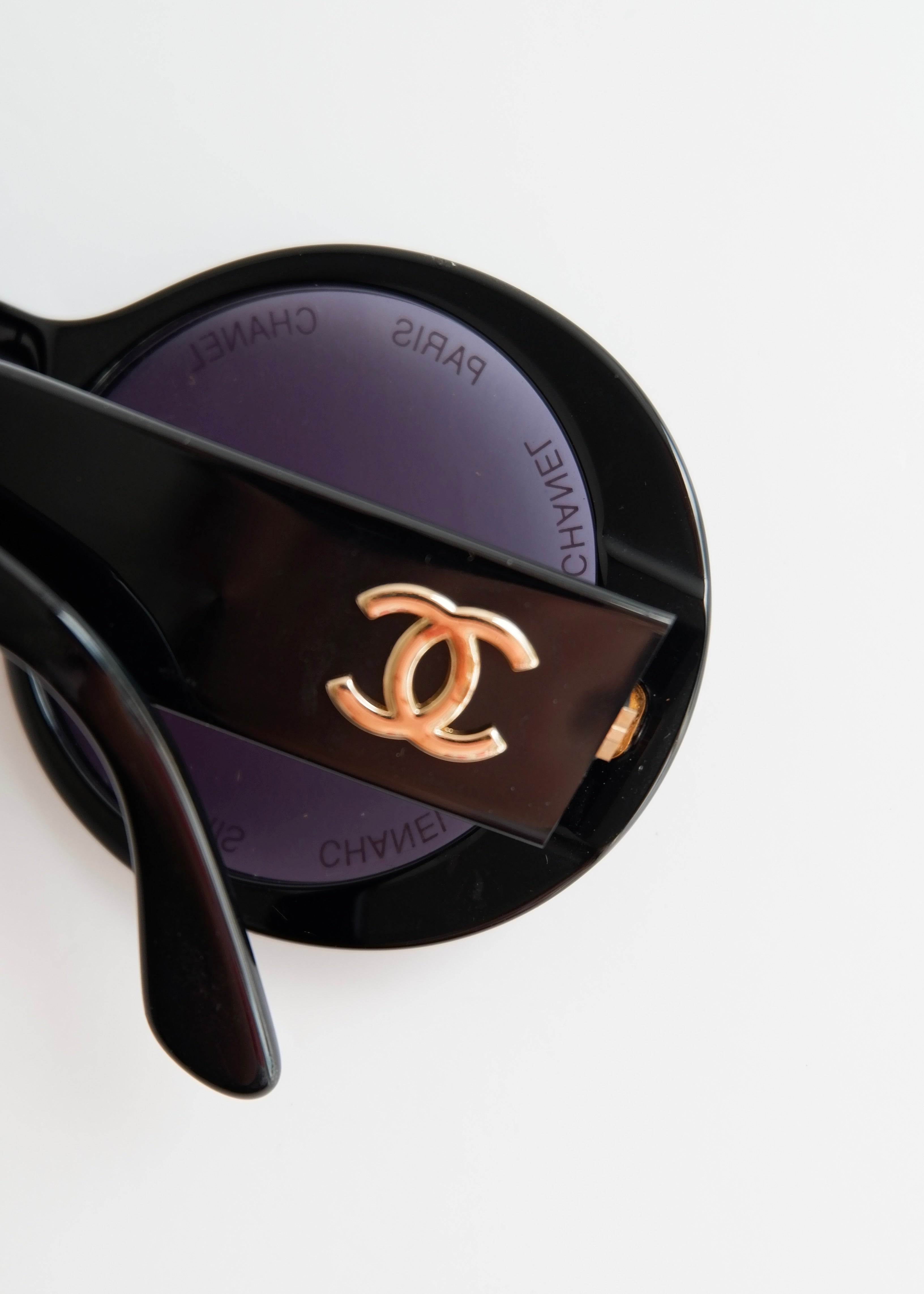 Preowned Vintage Chanel Black Round Rare "CHANEL PARIS" Sunglasses