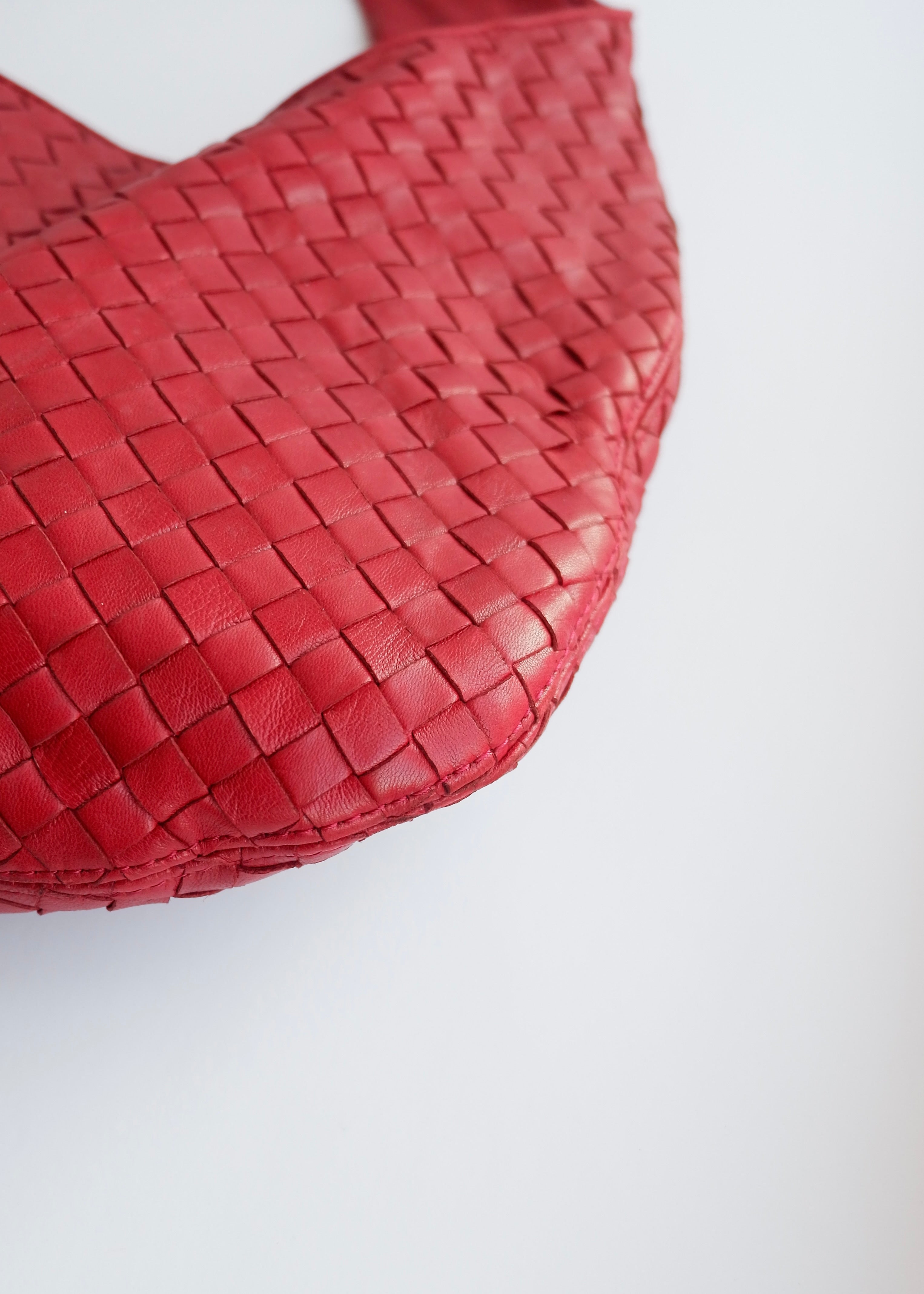 Authentic Preowned Vintage Bottega Veneta Red Leather Intrecciato Shoulder Bag