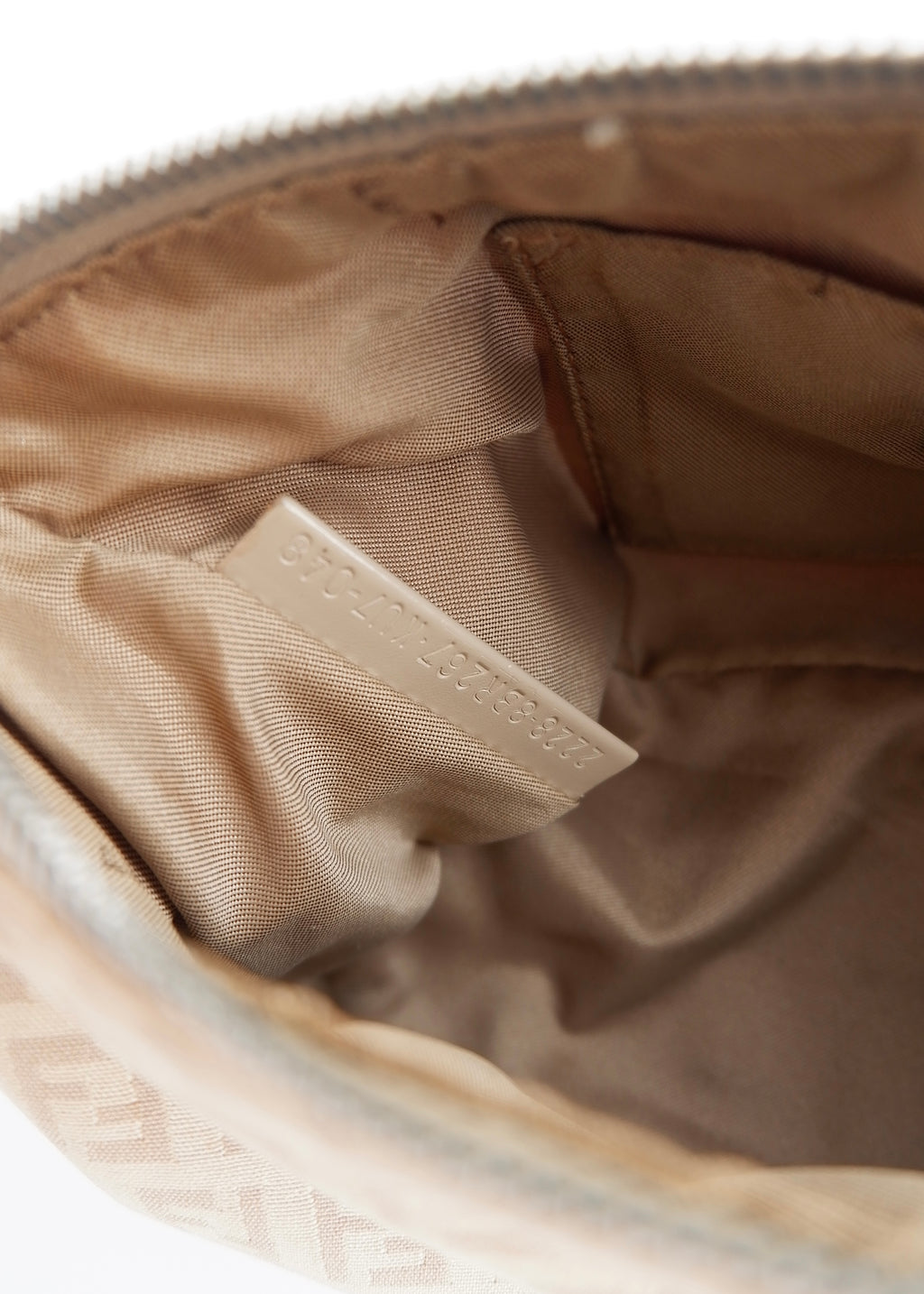 Authentique sac porté épaule Fendi Zucchino Pochette beige d'occasion