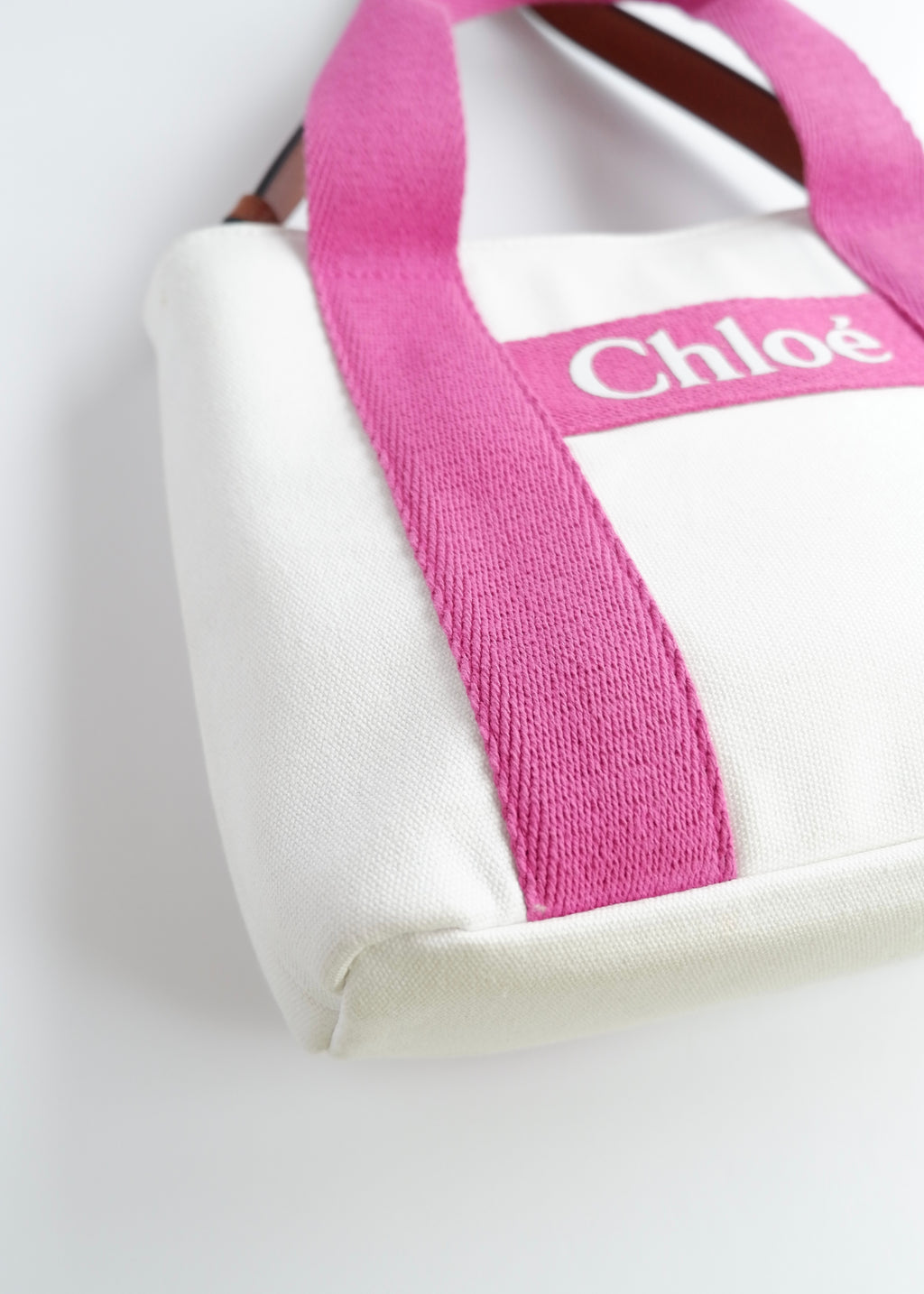 Sac Chloe bandoulière ou à main en toile blanc/rose authentique d'occasion
