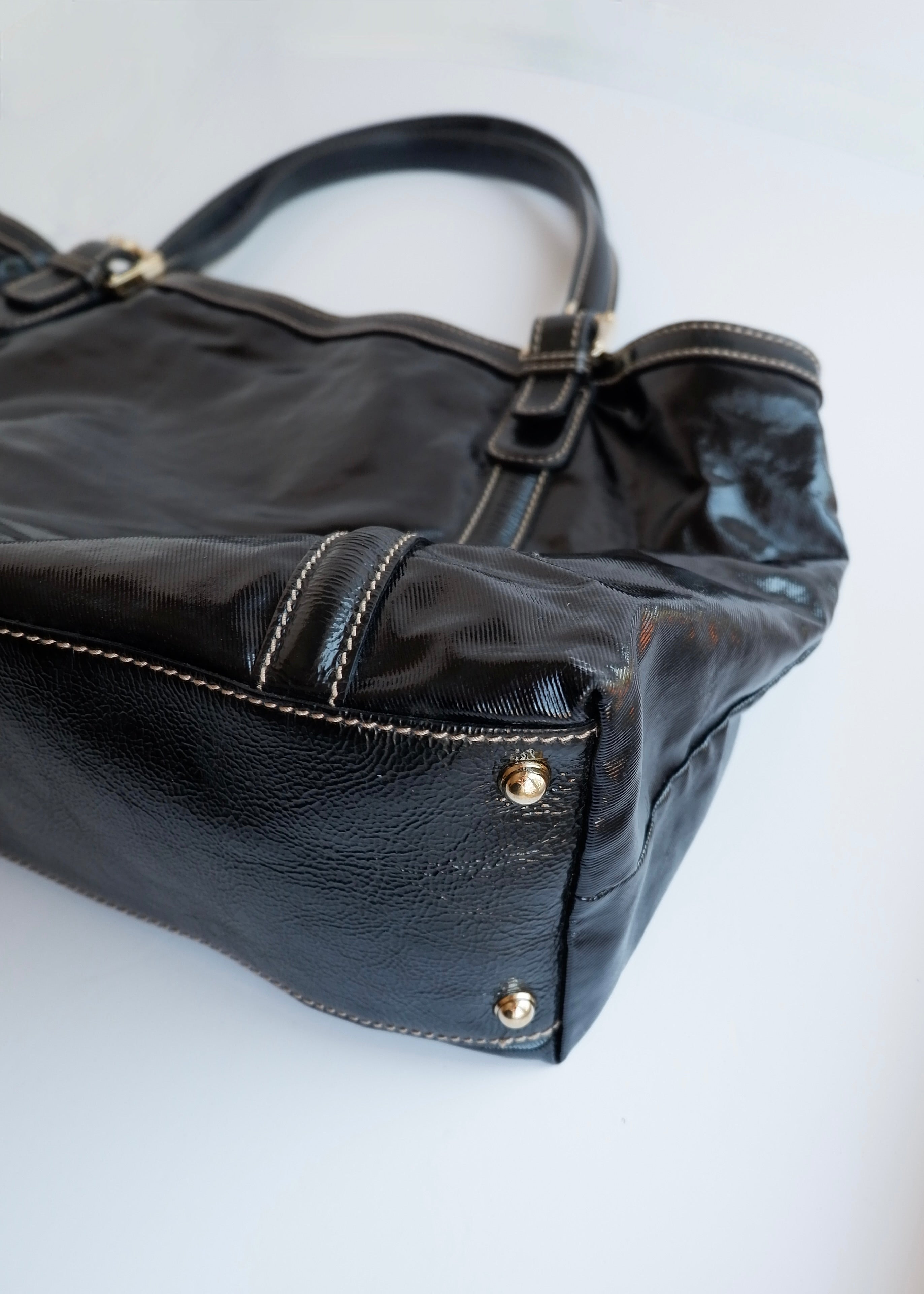 Preowned Gucci Black Dialux/ Patent Leather Britt Shoulder Tote