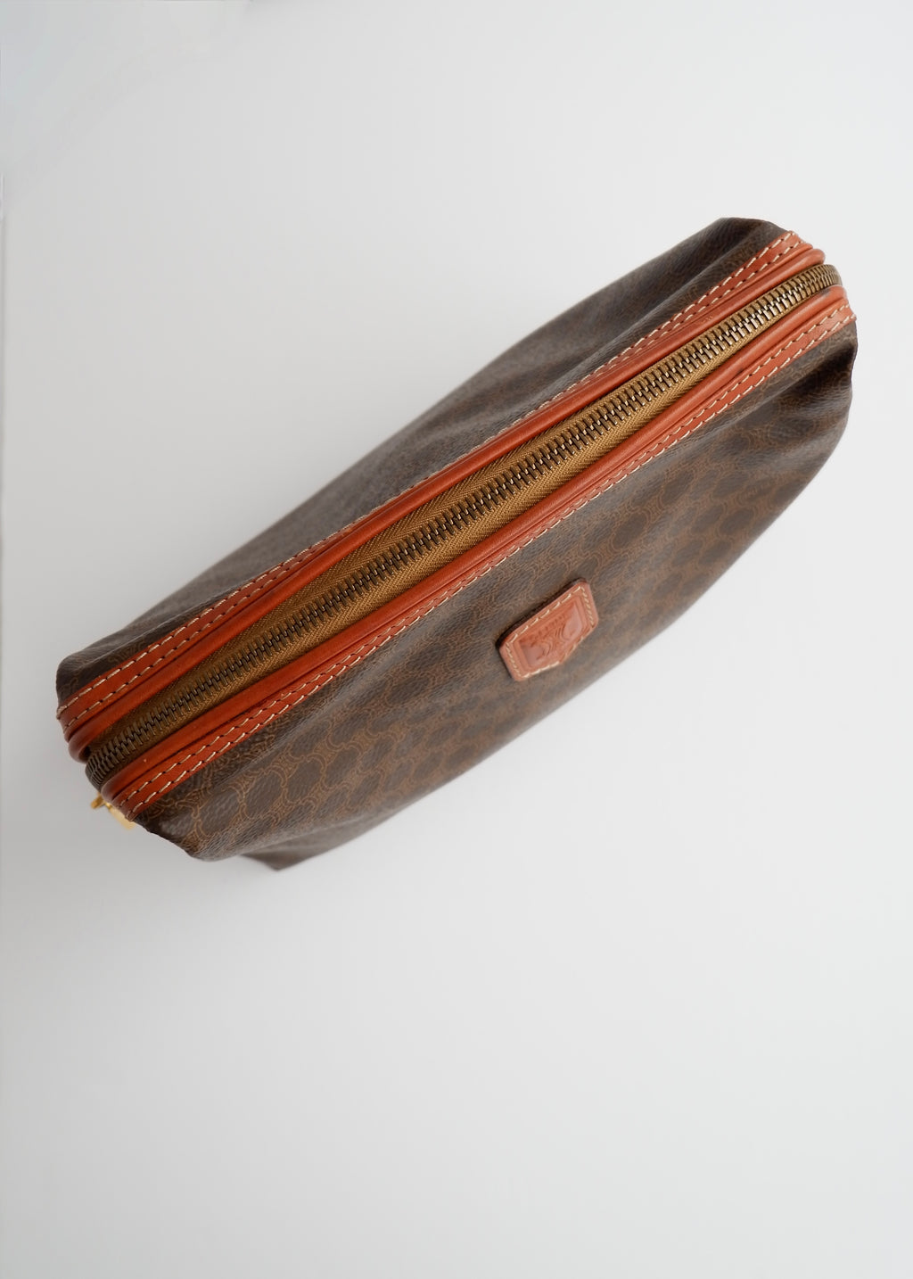Pochette vintage Celine Macadam marron d'occasion authentique