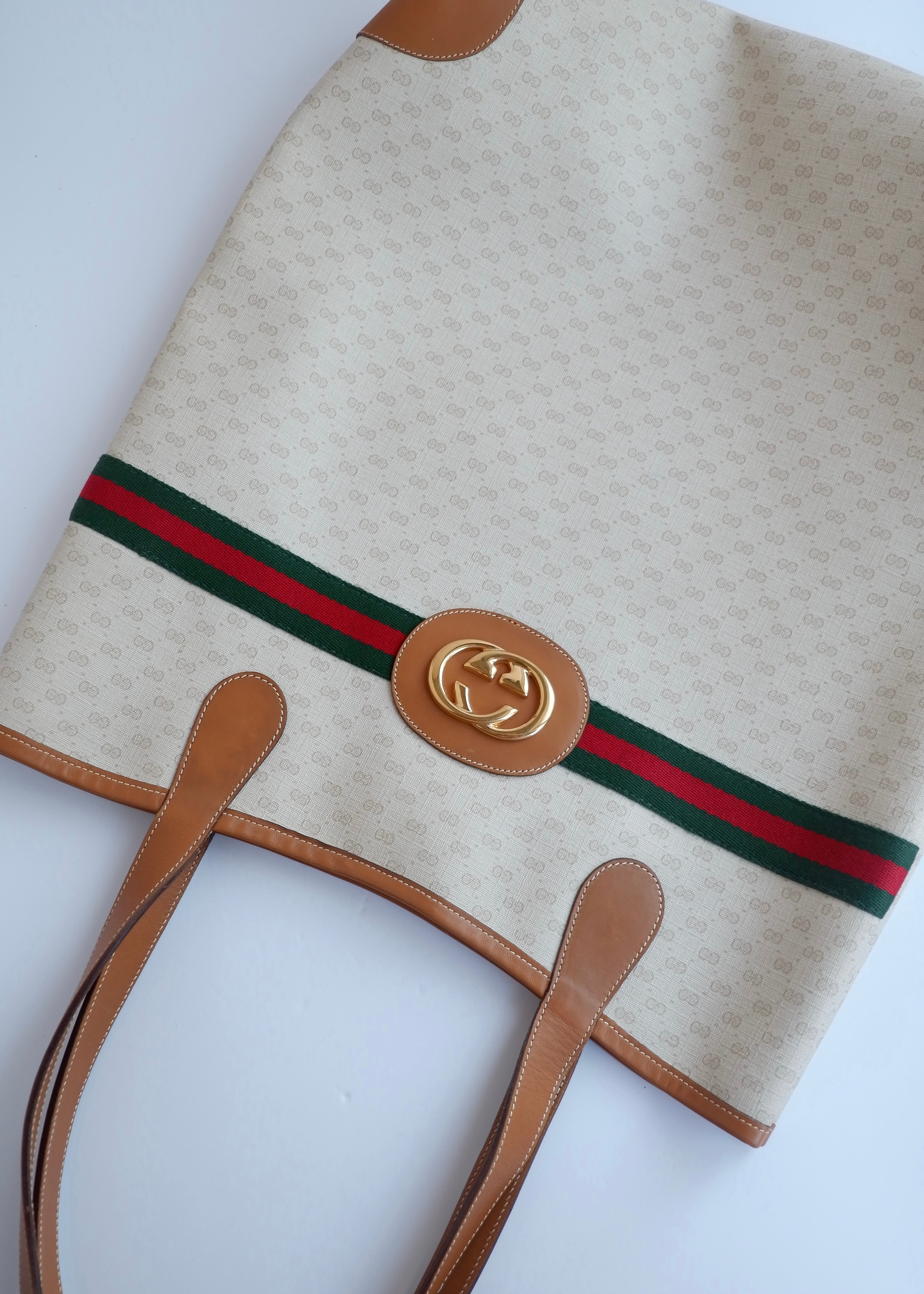 Sac cabas Gucci vintage authentique d'occasion à imprimé GG