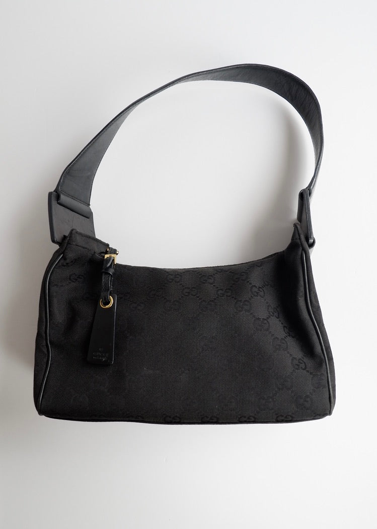Preowned Gucci Black GG Canvas Leather Strap Shoulder Bag