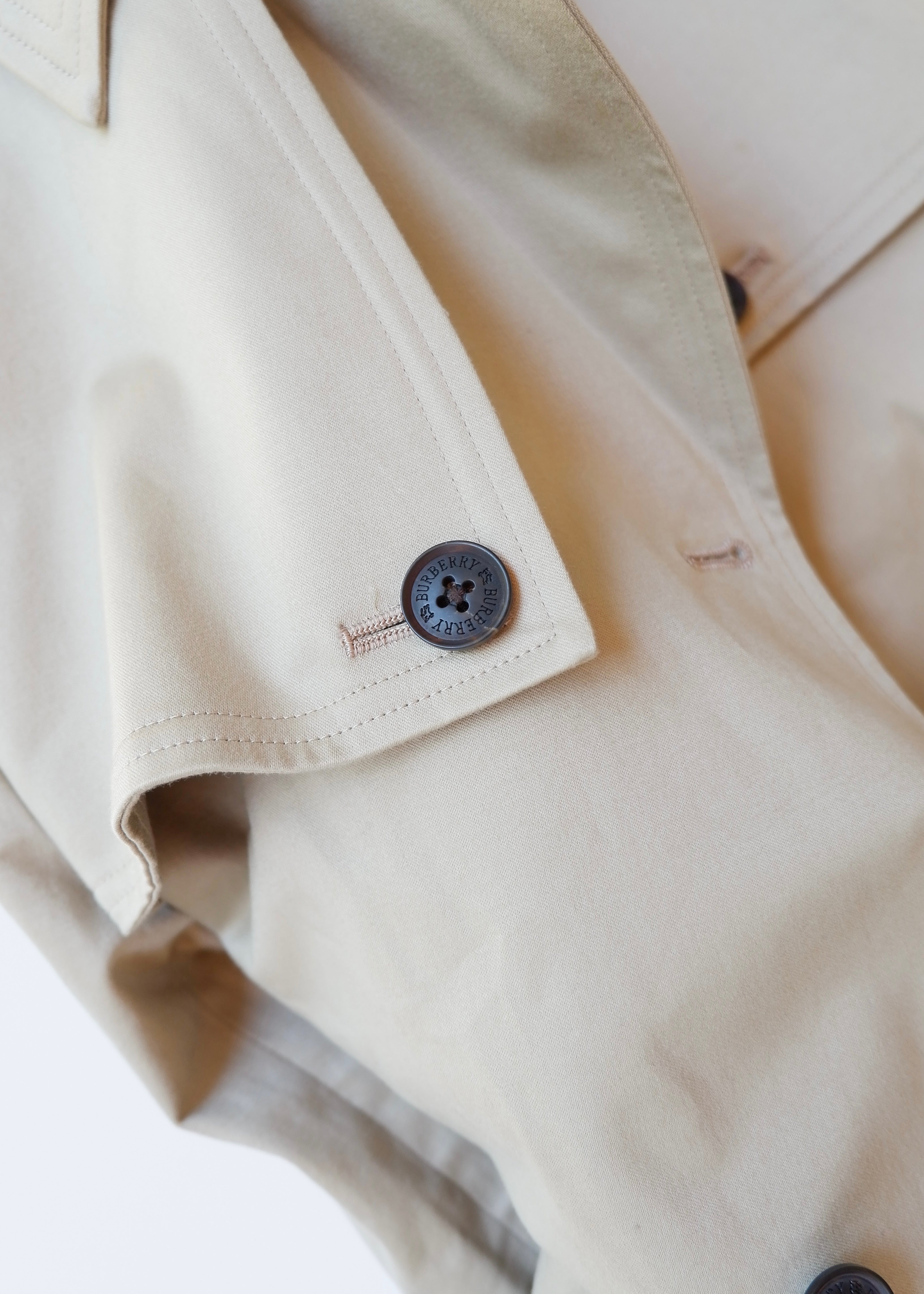 Authentic Preowned Burberry Beige Short Trench Coat - M