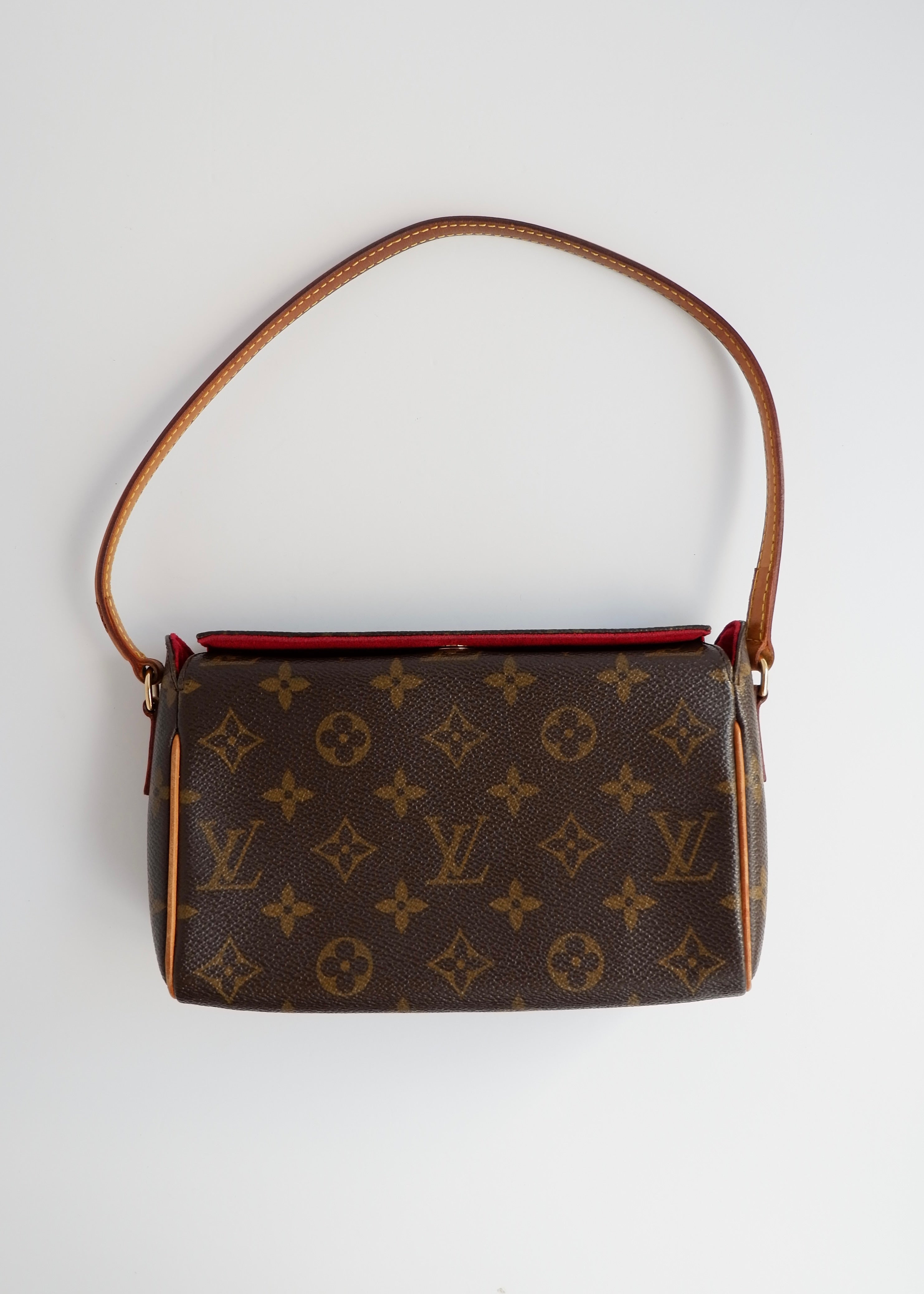 Sac bandoulière Louis Vuitton Monogram Récital Authentique d'occasion