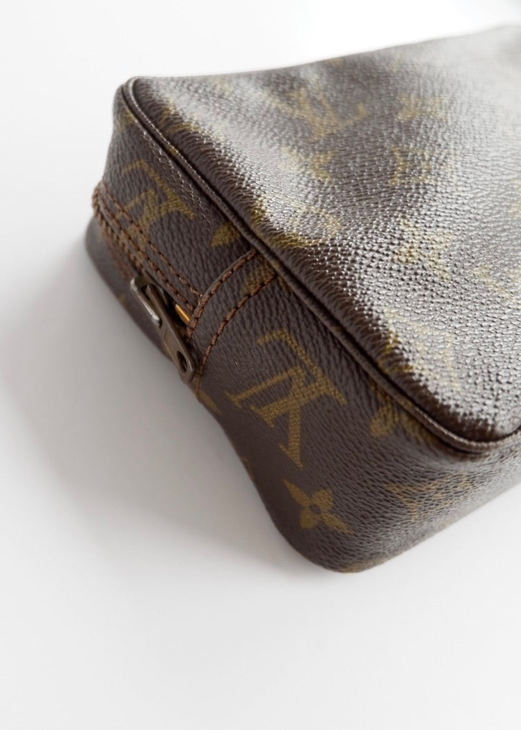 Authentic Preowned Vintage Louis Vuitton Monogram Small Toiletry Bag