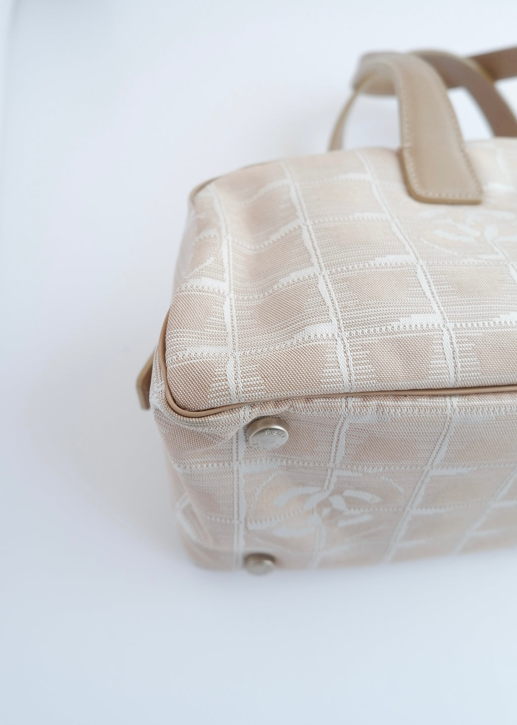 Authentic Preowned Chanel Beige Canvas/Leather New Travel Line Shoulder Bag