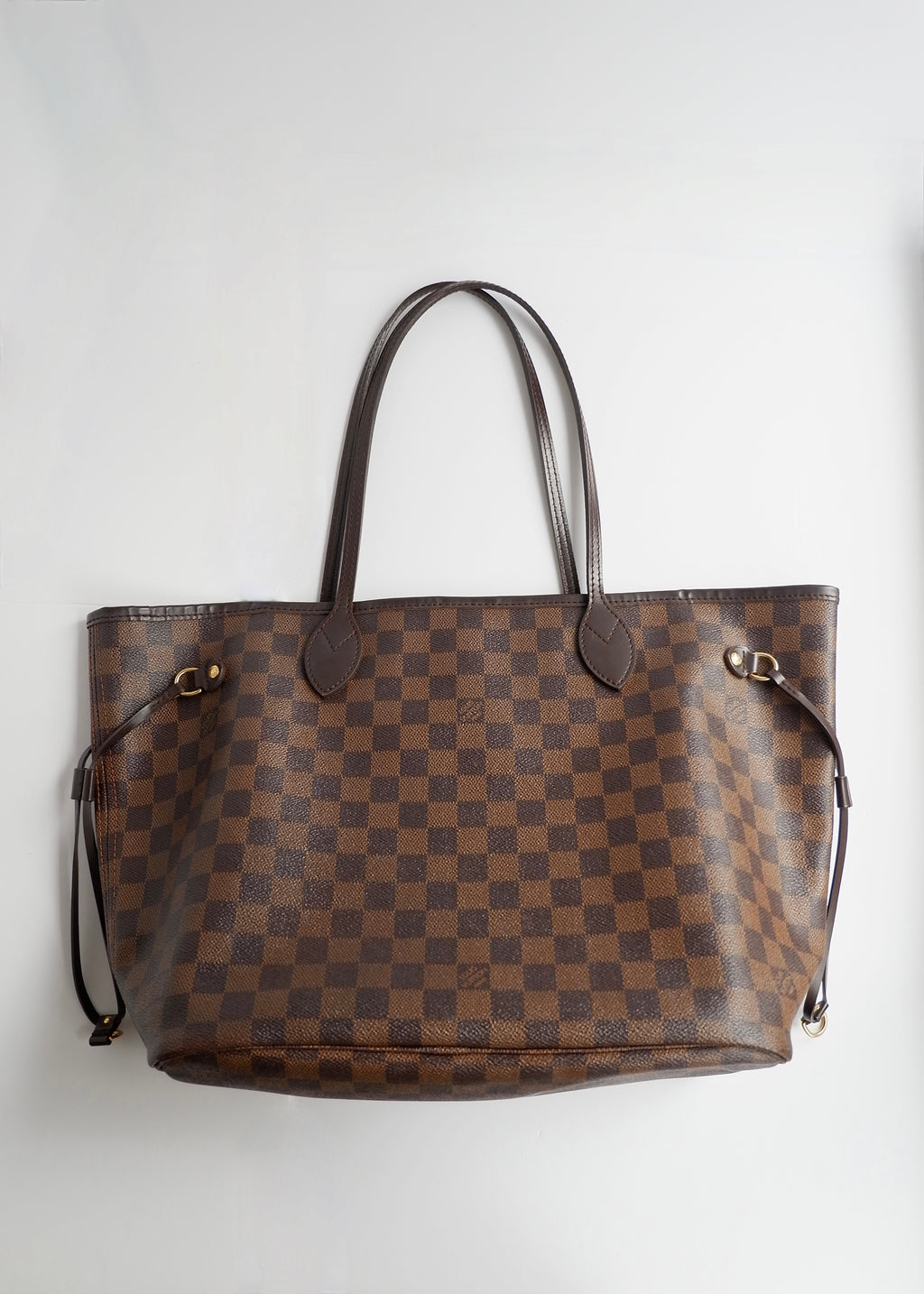 Preowned Louis Vuitton Damier Ebene Neverfull MM