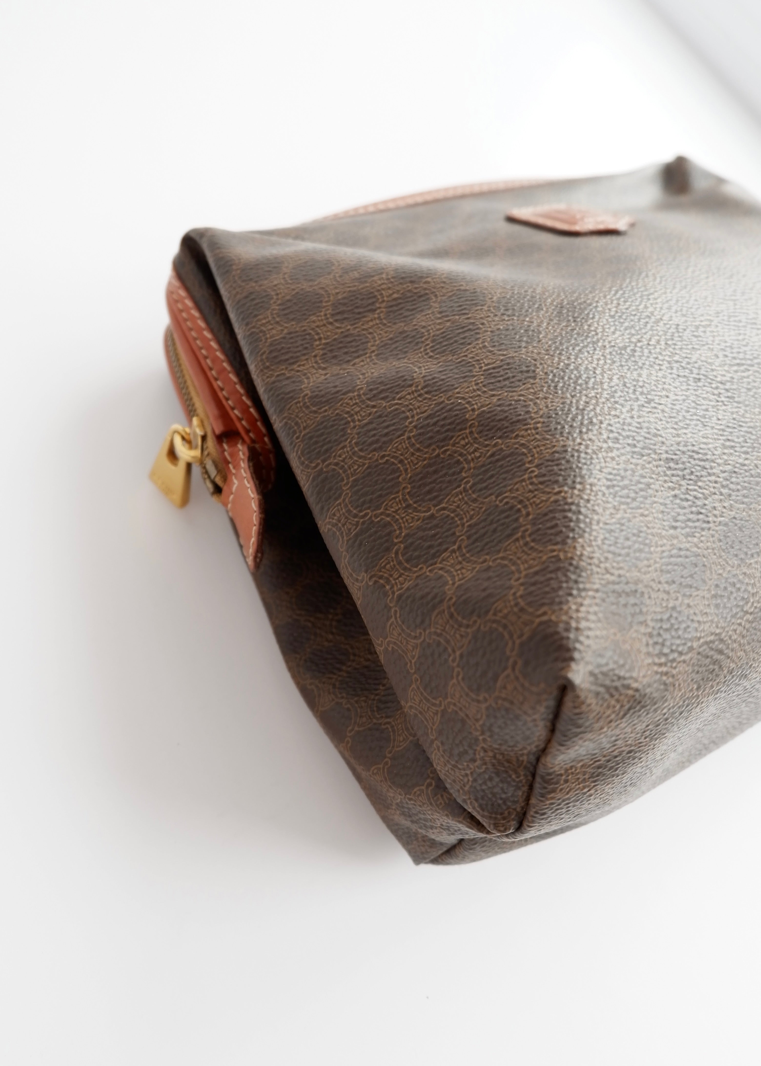 Pochette vintage Celine Macadam marron d'occasion authentique