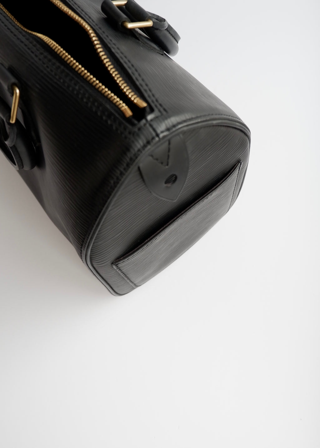 Authentic Preowned Louis Vuitton Black Epi Speedy 25